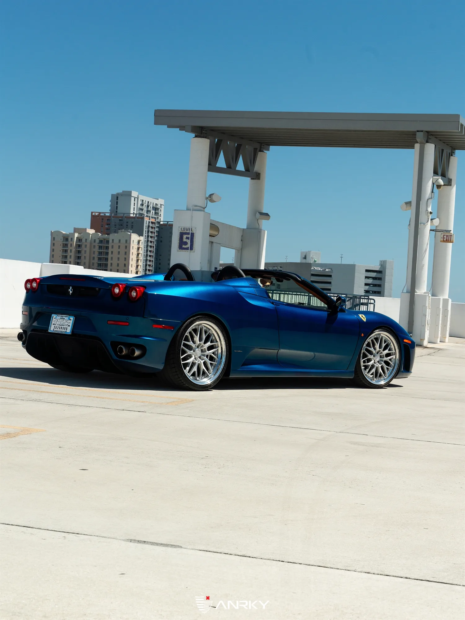 Anrky RETROSeries RS1 Classic on Ferrari F430 F131 E, photo 11