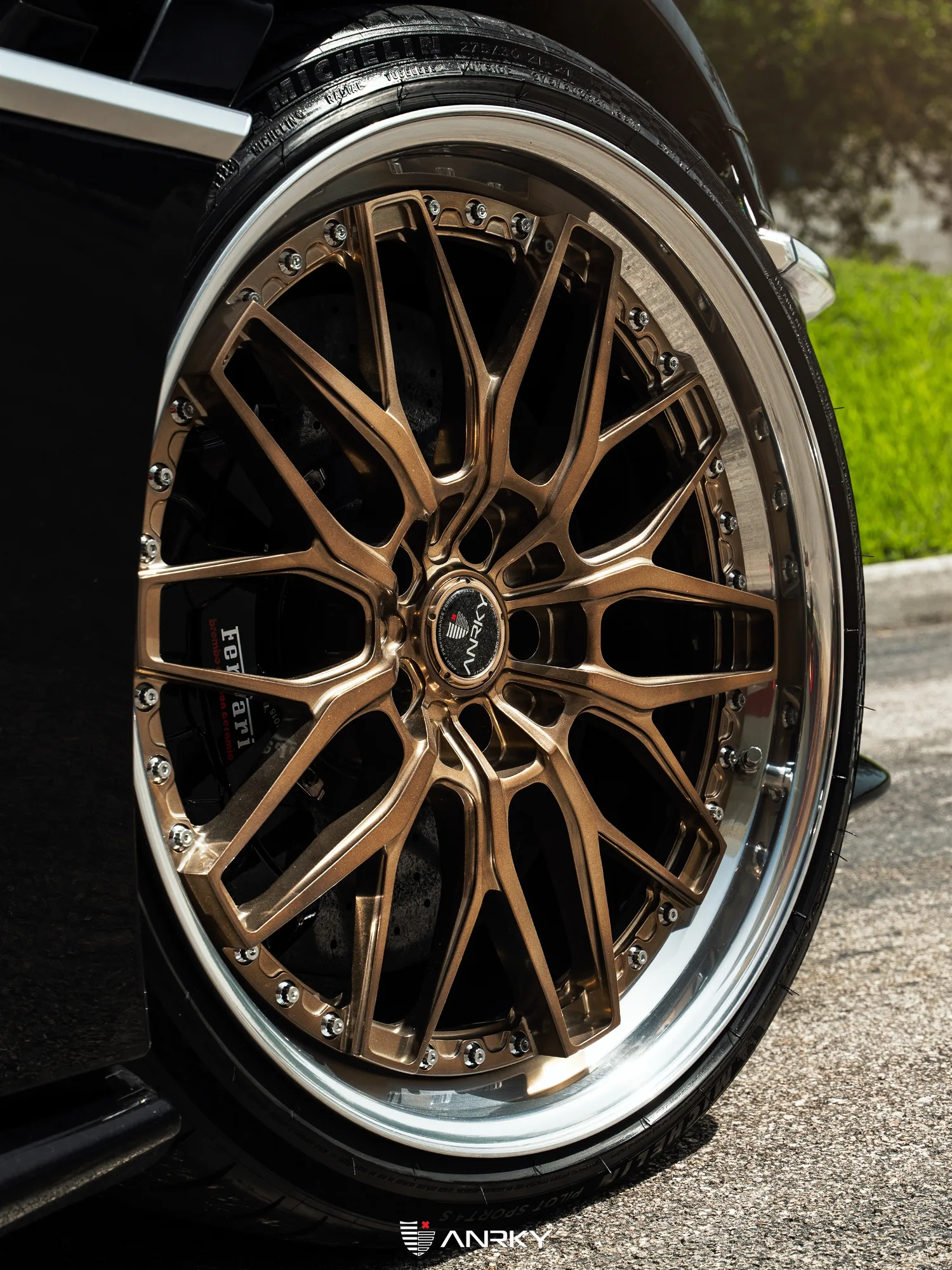 Anrky RETROSeries RS1 Classic on Ferrari 12Cilindri, photo 9