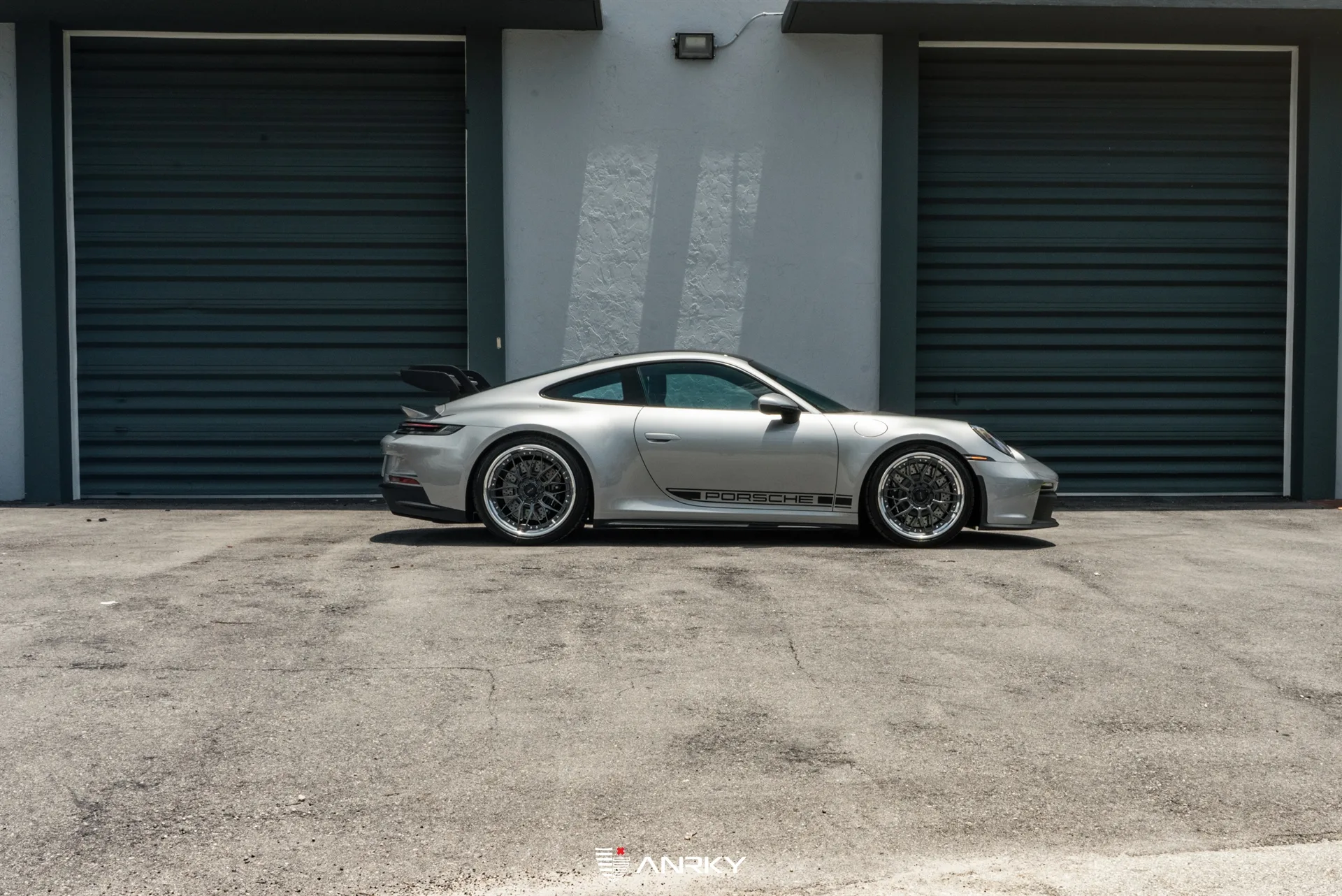 Anrky RETROSeries RS1 on Porsche 911 992.1, photo 8