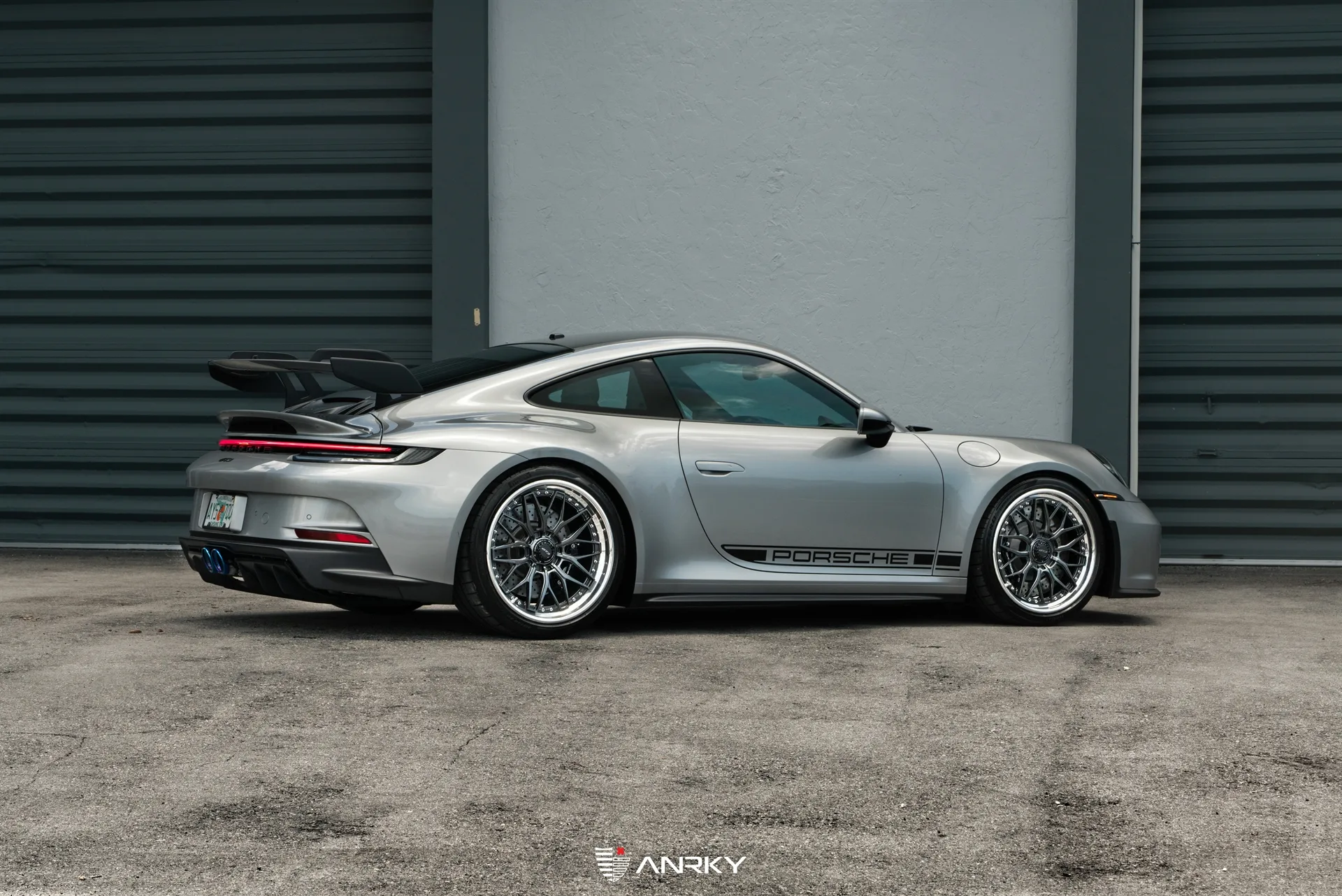 Anrky RETROSeries RS1 on Porsche 911 992.1, photo 10