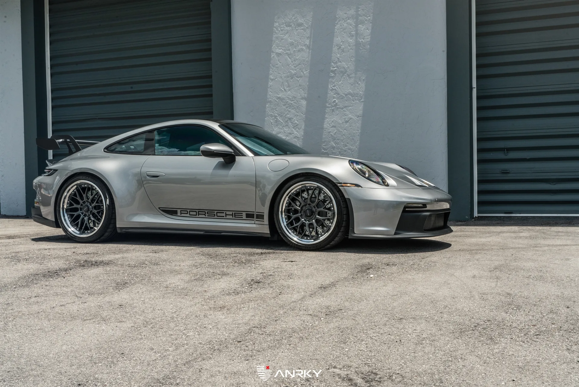 Anrky RETROSeries RS1 on Porsche 911 992.1, photo 2