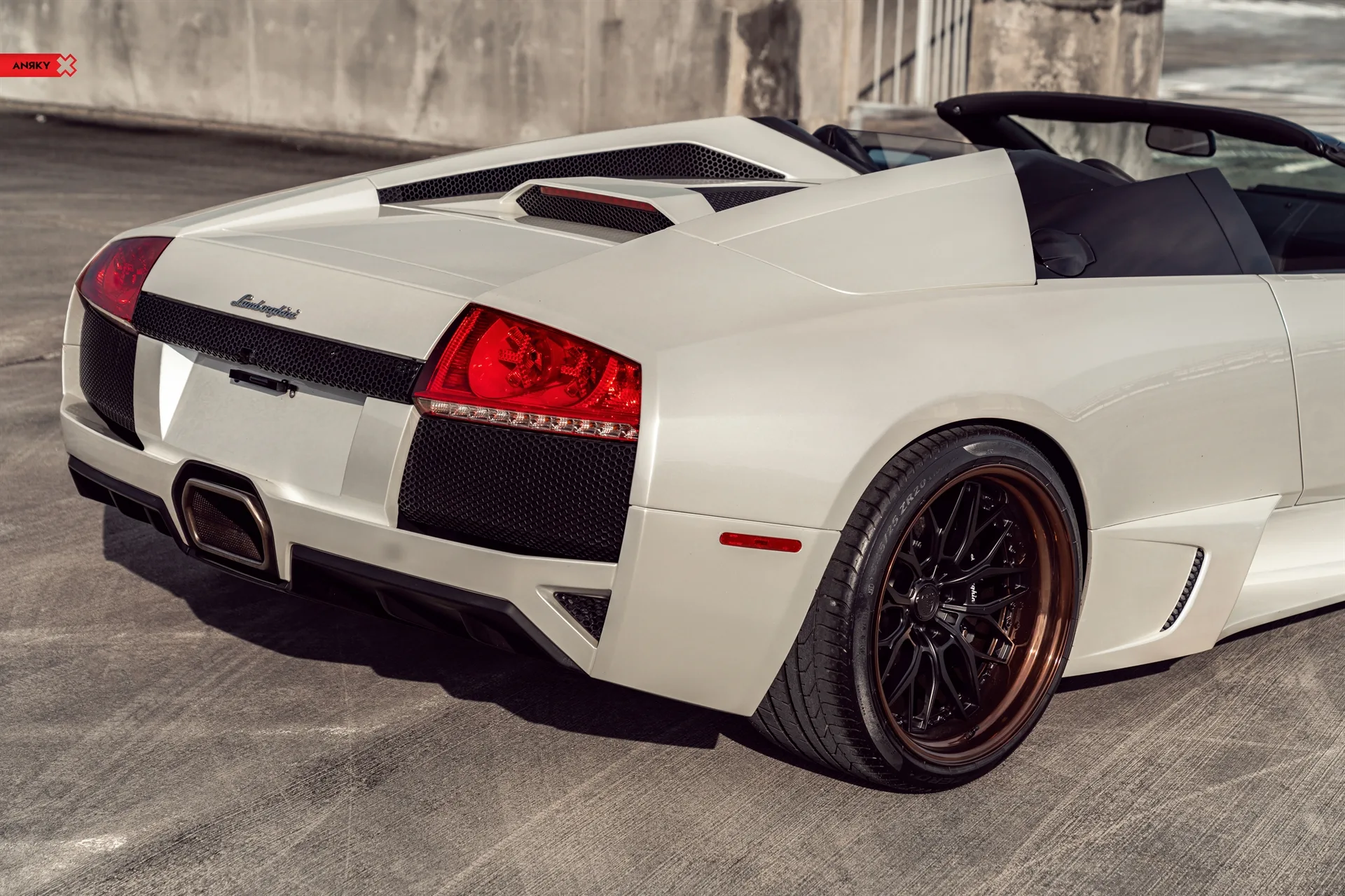 Anrky RETROSeries RS1 on Lamborghini Murcielago (2001), photo 4