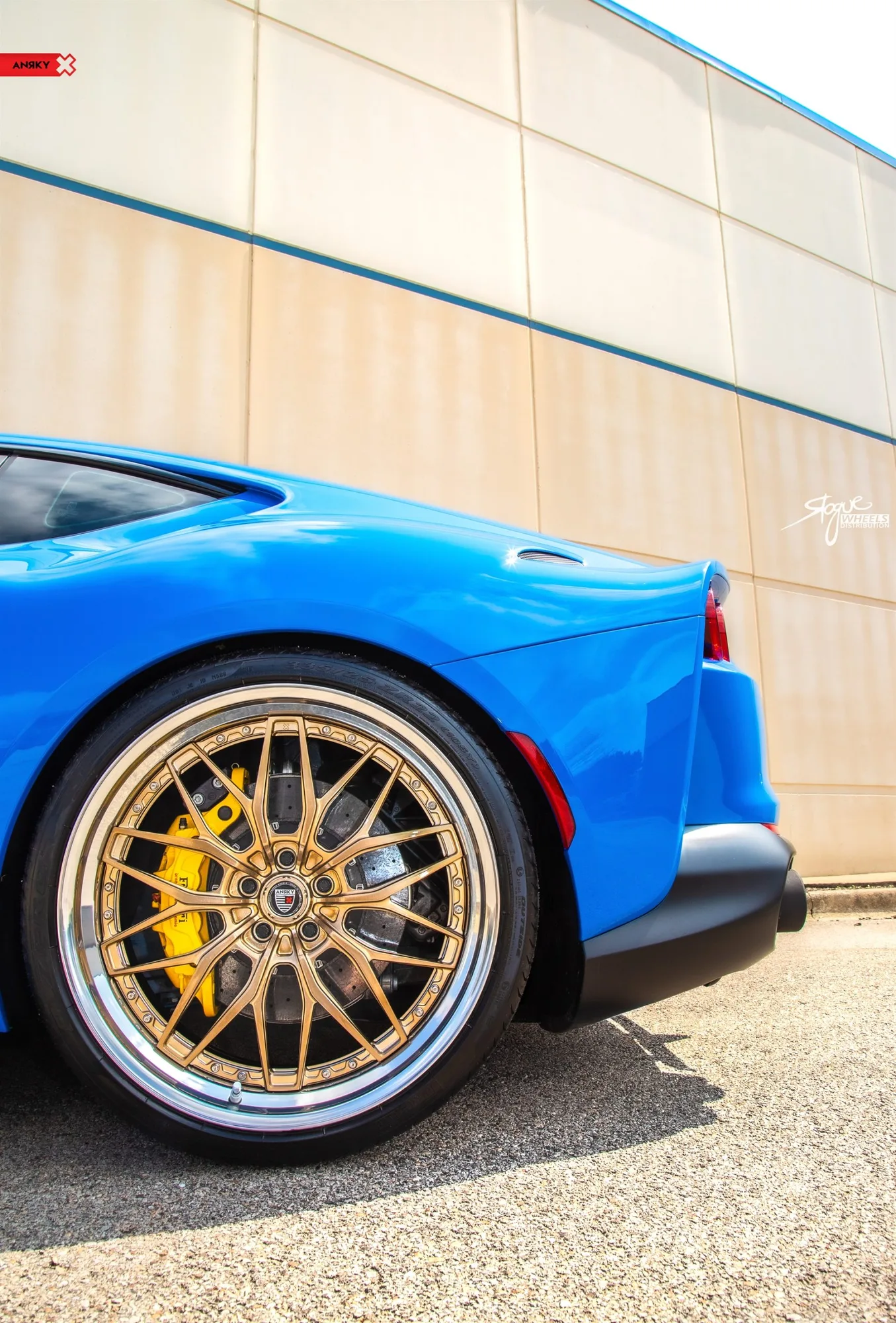 Anrky RETROSeries RS1 on Ferrari 812 F152M, photo 9
