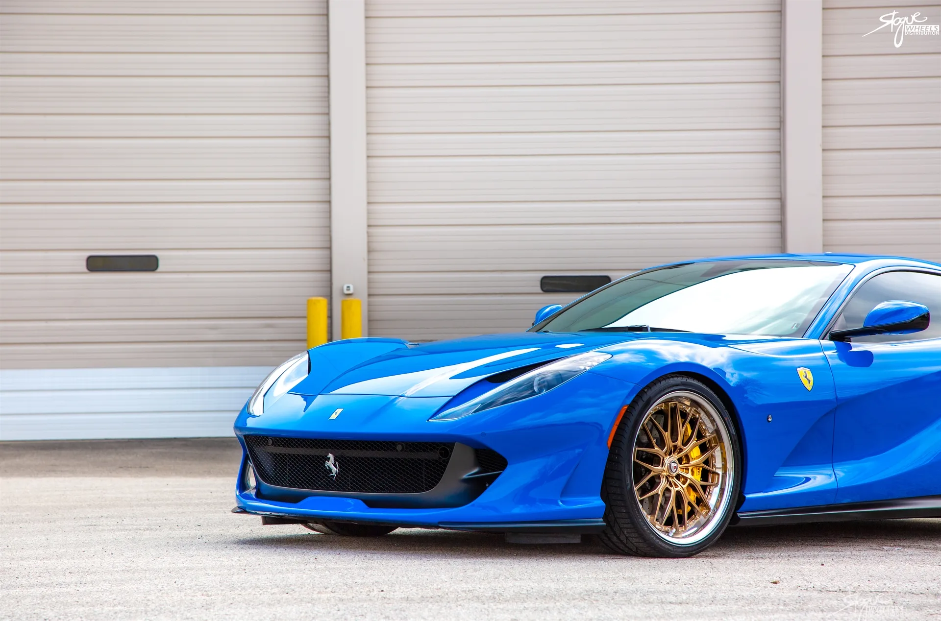 Anrky RETROSeries RS1 on Ferrari 812 F152M, photo 10