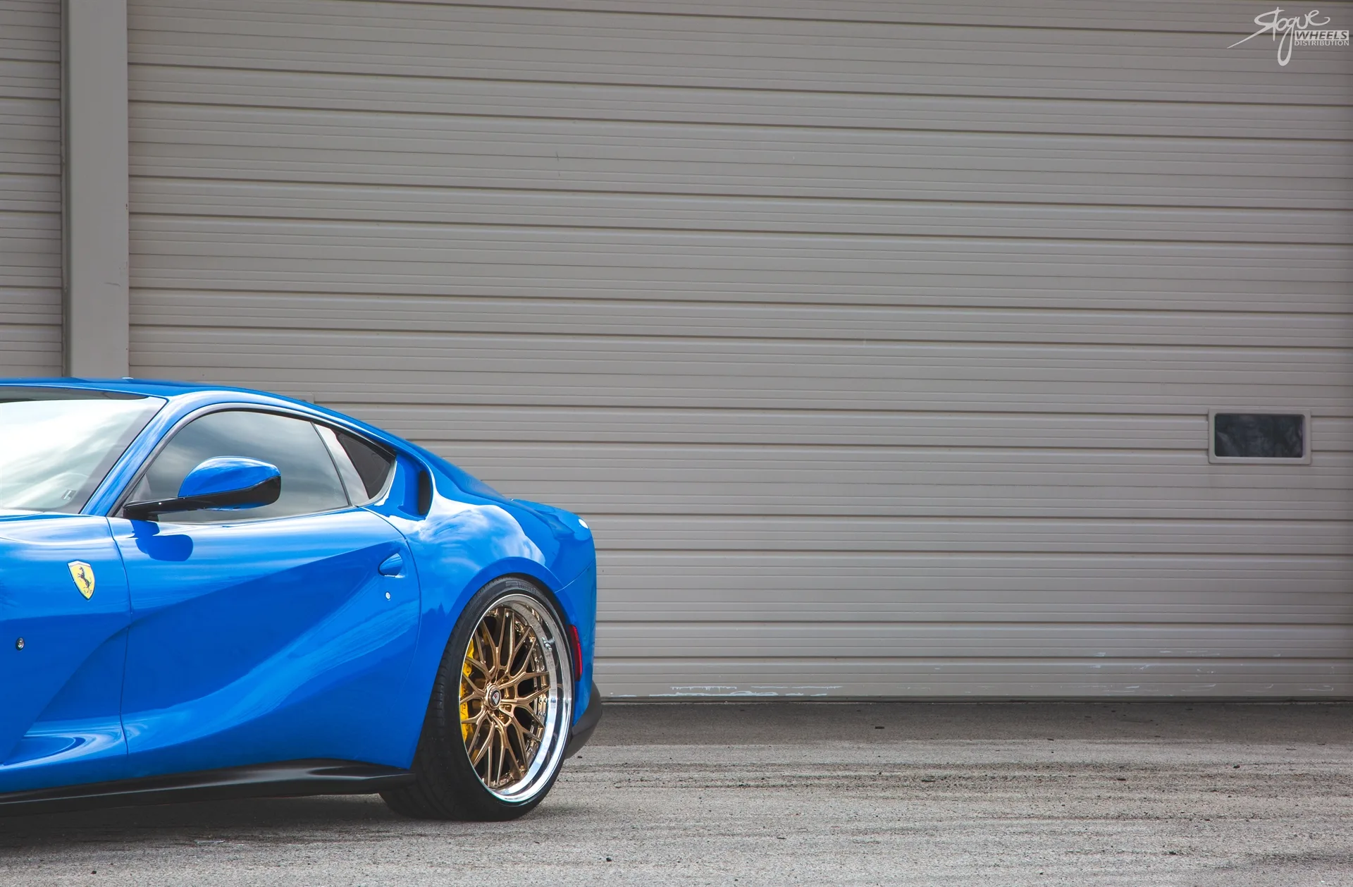 Anrky RETROSeries RS1 on Ferrari 812 F152M, photo 3