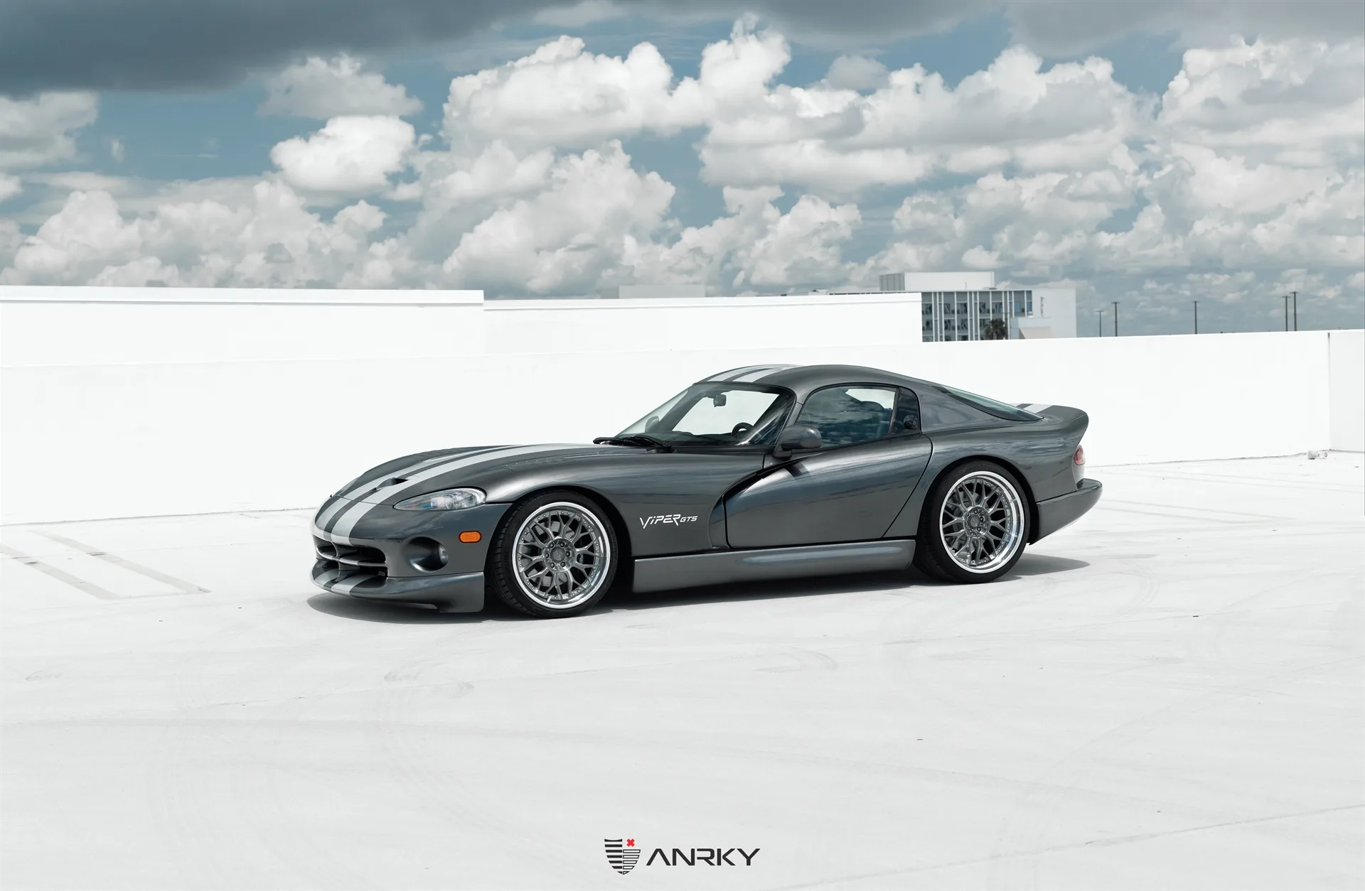 Anrky RETROSeries RS1 on Dodge Viper SR II (2nd gen), photo 9