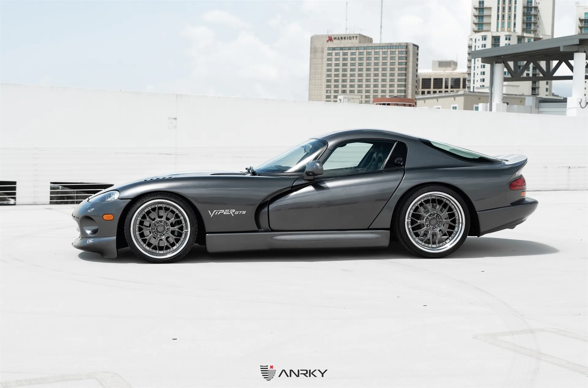 Anrky RETROSeries RS1 on Dodge Viper SR II (2nd gen), photo 10