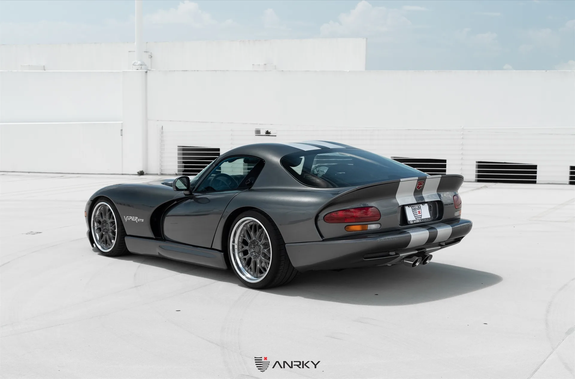 Anrky RETROSeries RS1 on Dodge Viper SR II (2nd gen), photo 8