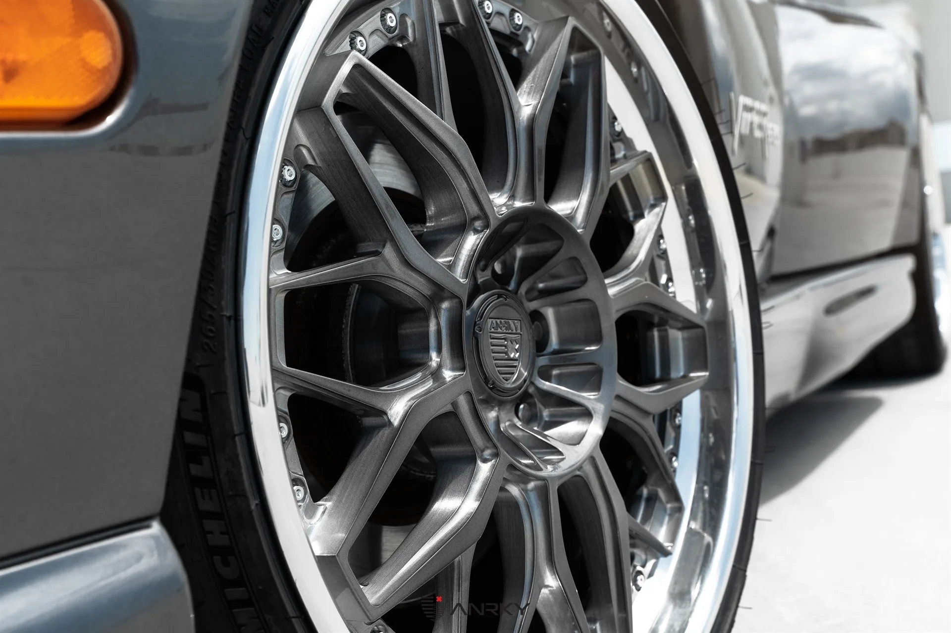 Anrky RETROSeries RS1 on Dodge Viper SR II (2nd gen), photo 11