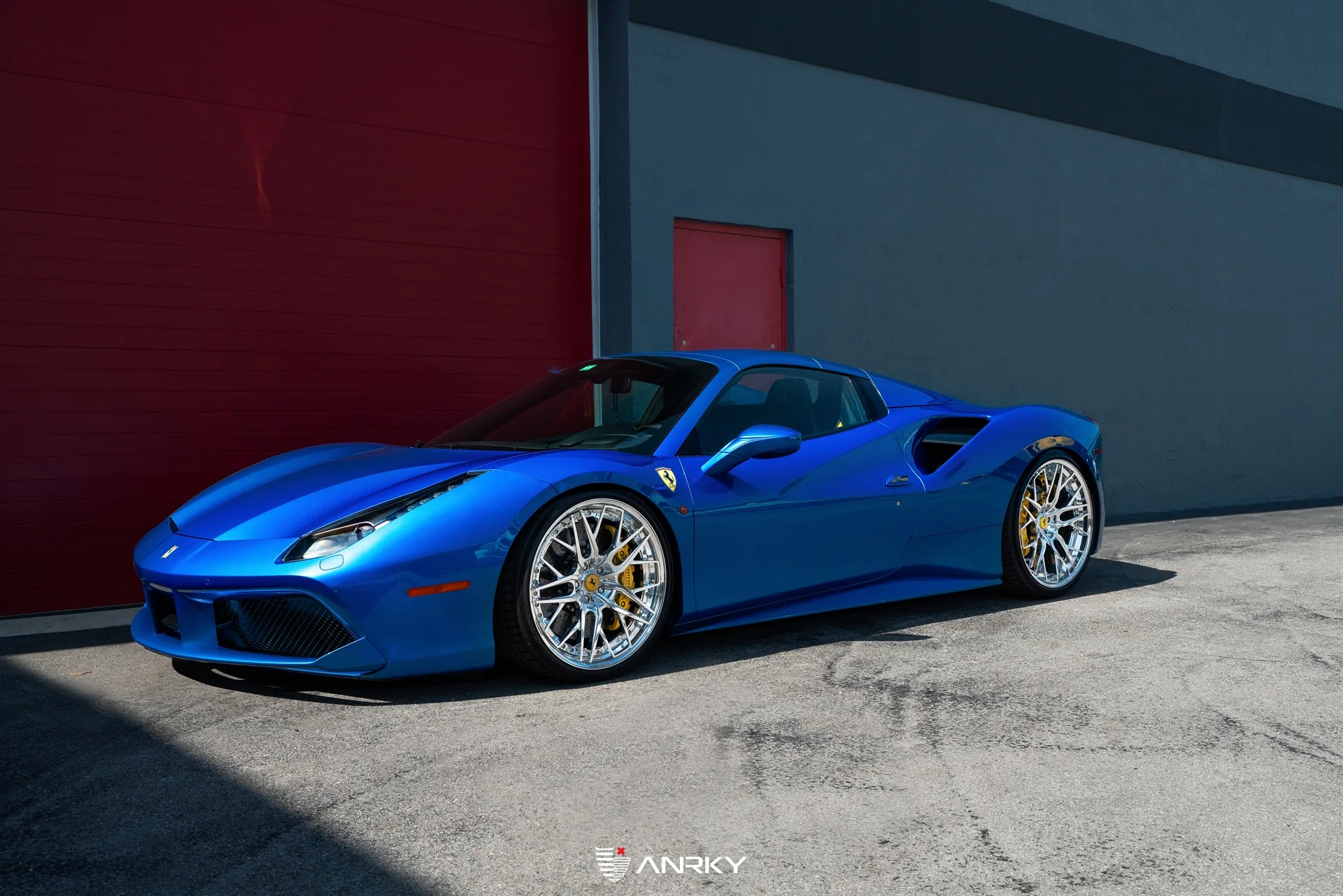 Anrky RETROSeries RS2.3 on Ferrari 488, photo 2