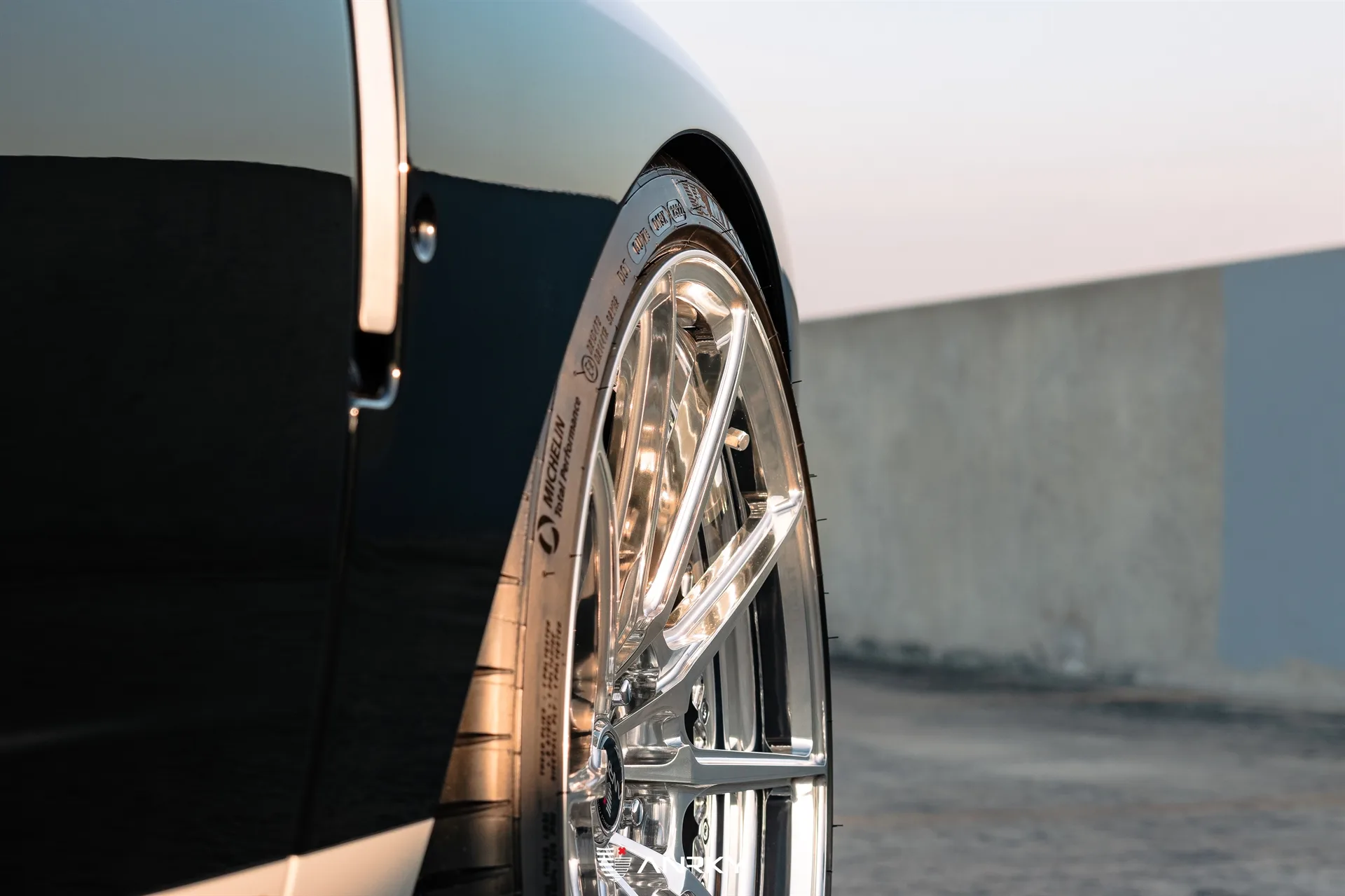 Anrky RETROSeries RS4.2 on Ford GT First generation (2004-2006)