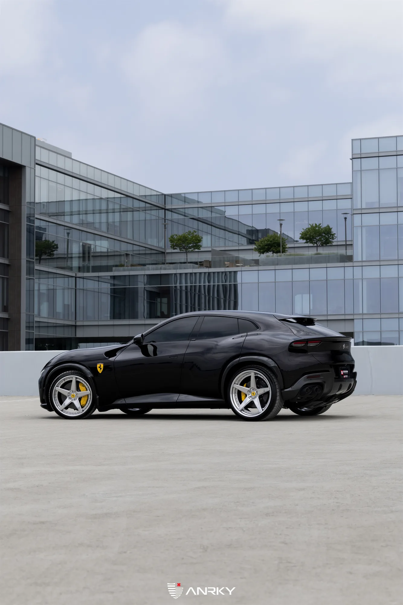 Anrky RETROSeries RS5.3 on Ferrari Purosangue