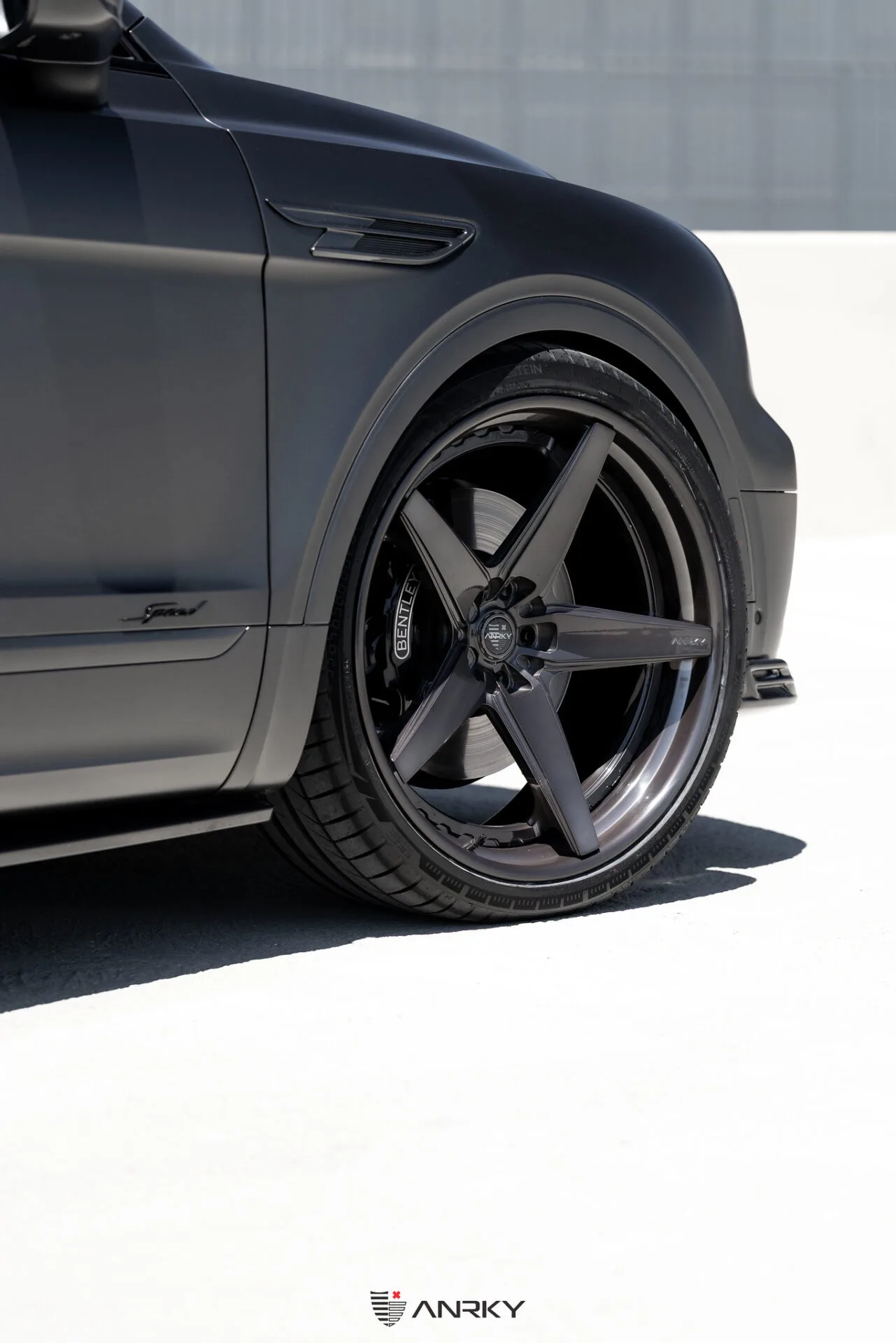 Anrky RETROSeries RS5.3 on Bentley Bentayga.1, photo 3
