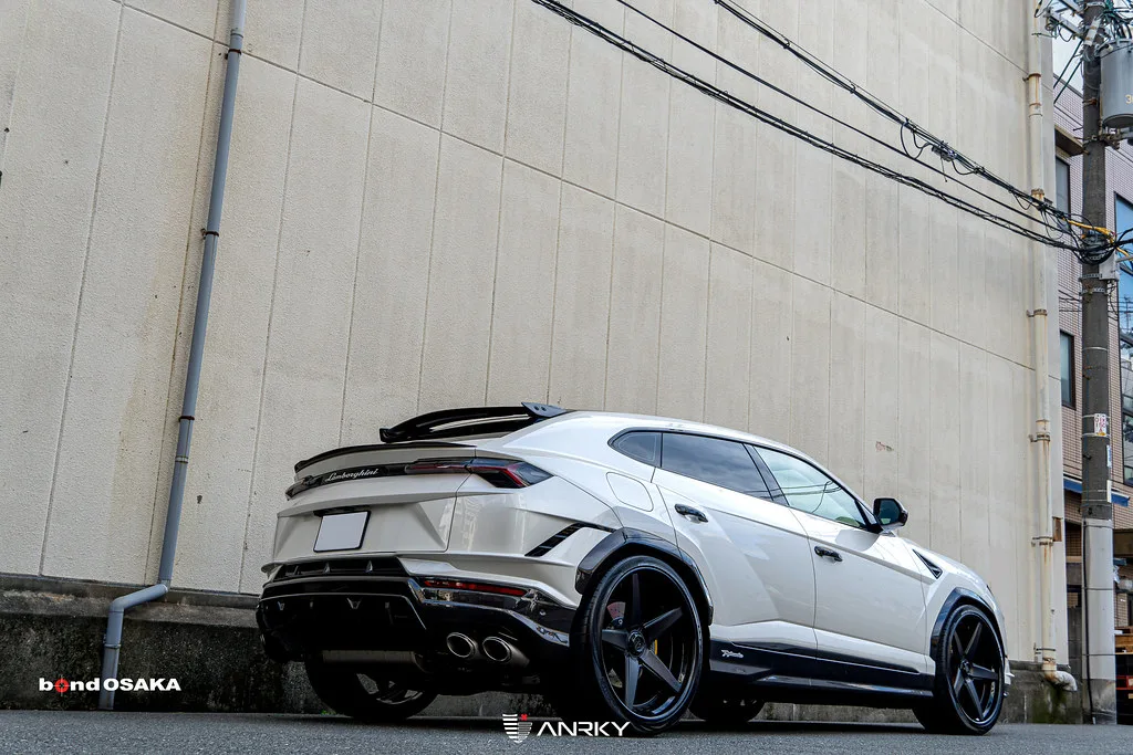 Anrky RETROSeries RS5.3 on Lamborghini Urus (2018), photo 6