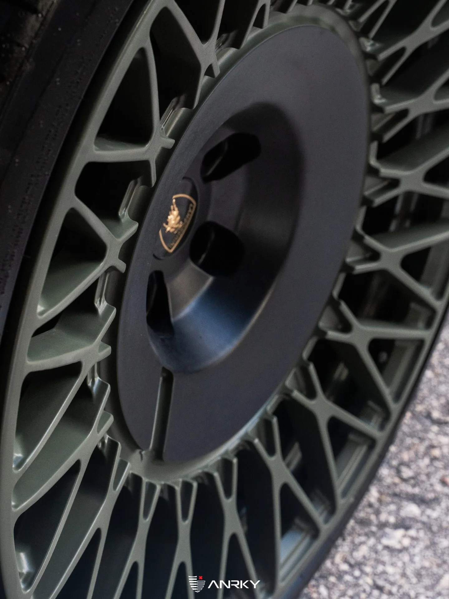 Anrky RETROSeries RS7.1+AEROSport on Lamborghini Urus (2018), photo 9