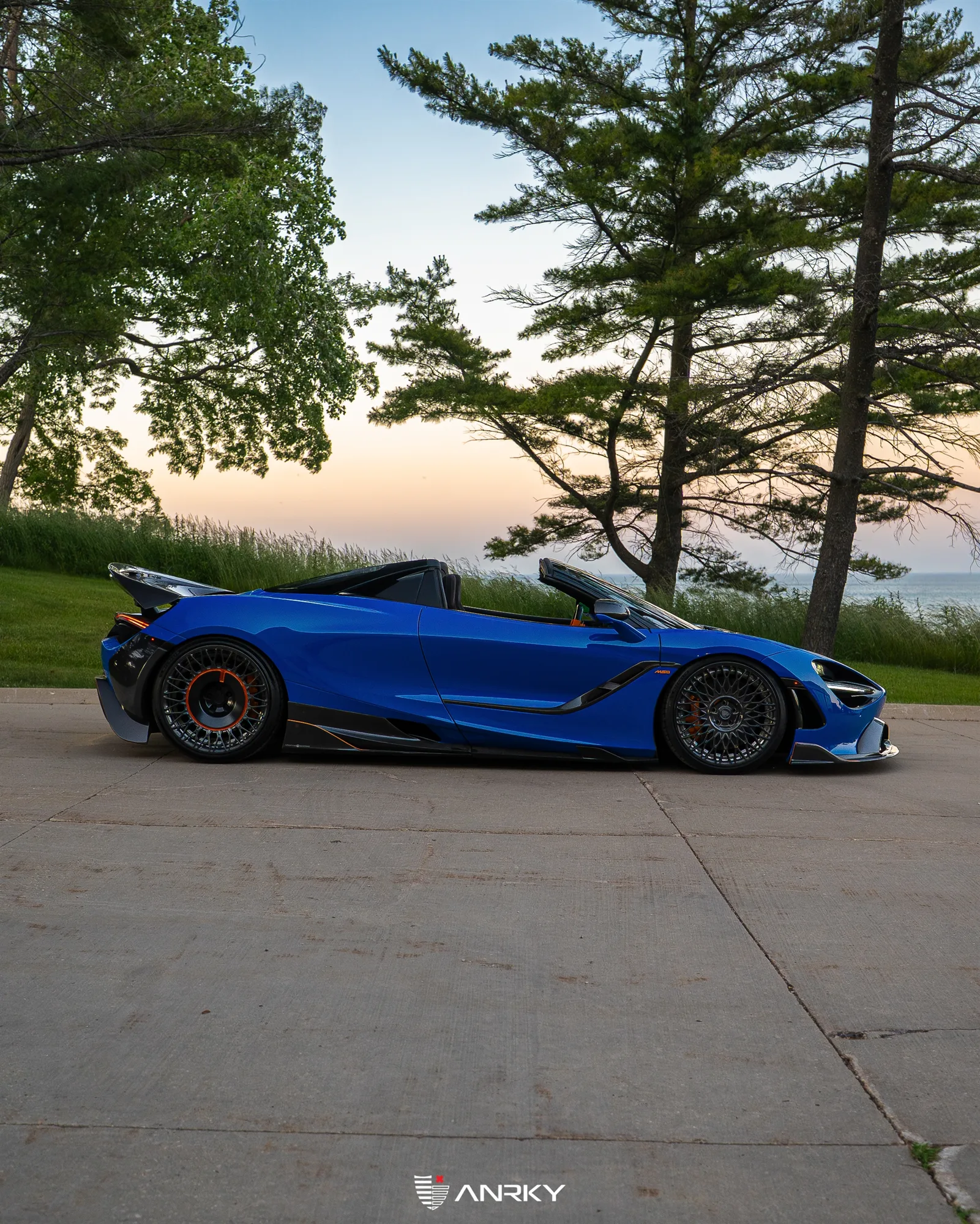 Anrky RETROSeries RS7.2+AEROSport on McLaren 720S, photo 8