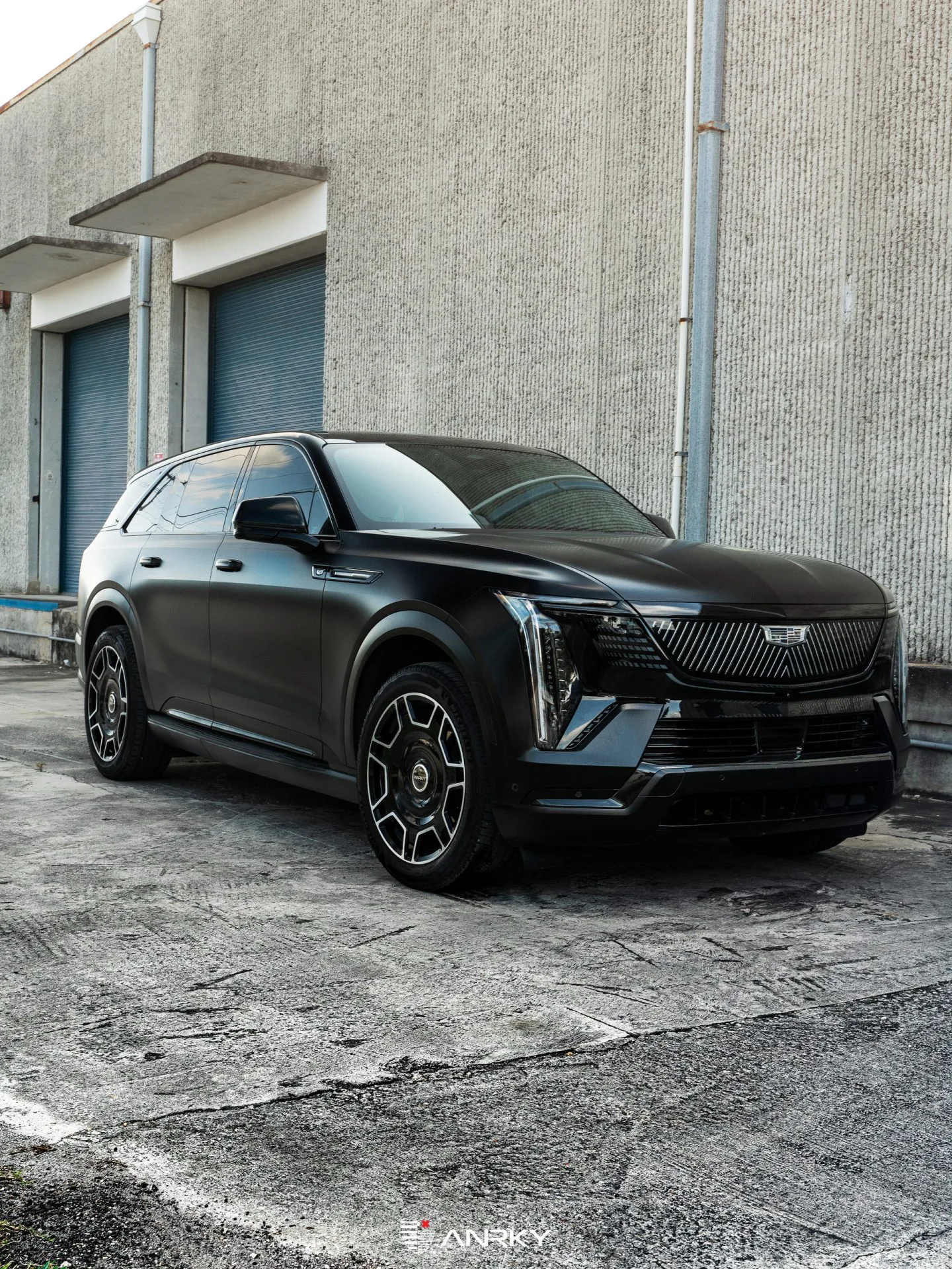 Anrky RF|Series RF-177 on Cadillac Escalade IQ 1st gen, photo 6