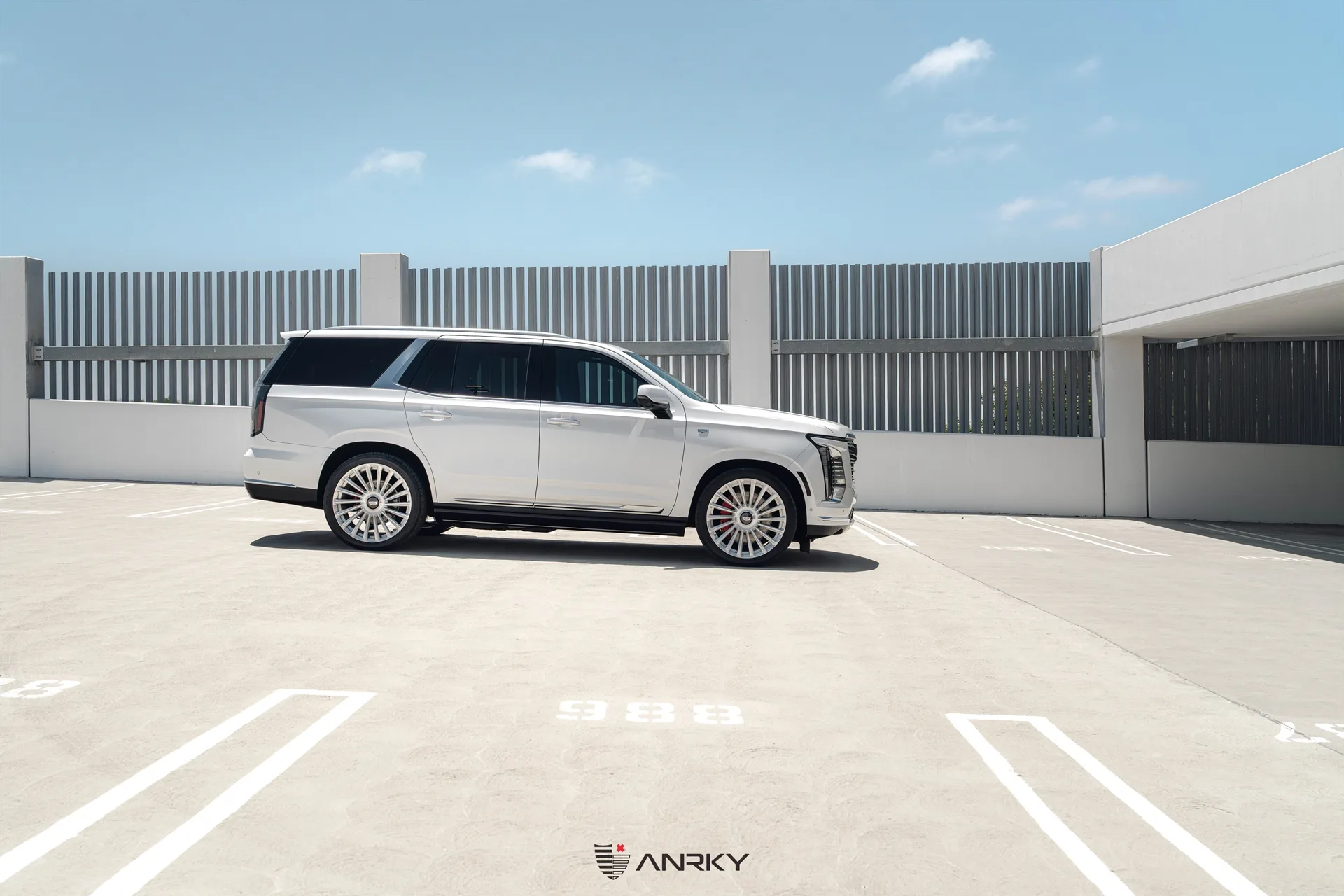 Anrky RF|Series RF-182 Monoblock on Cadillac Escalade 5th gen (GMT T1XX), photo 5