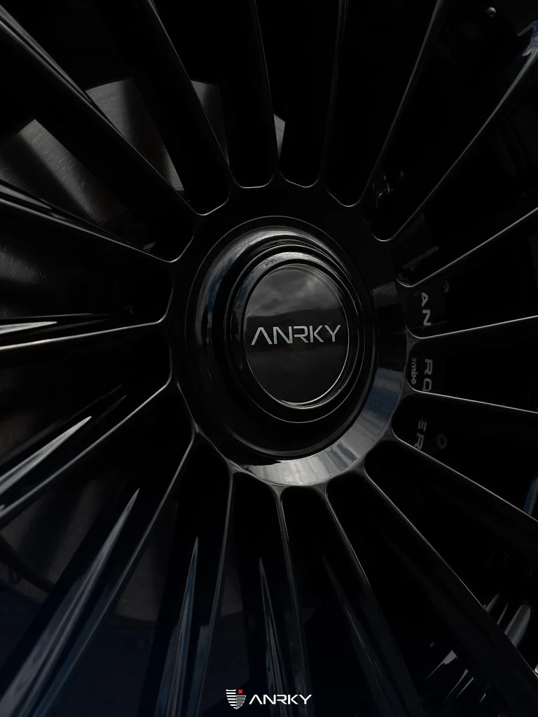 Anrky RF|Series RF-182 on Land Rover Range Rover L460, photo 2