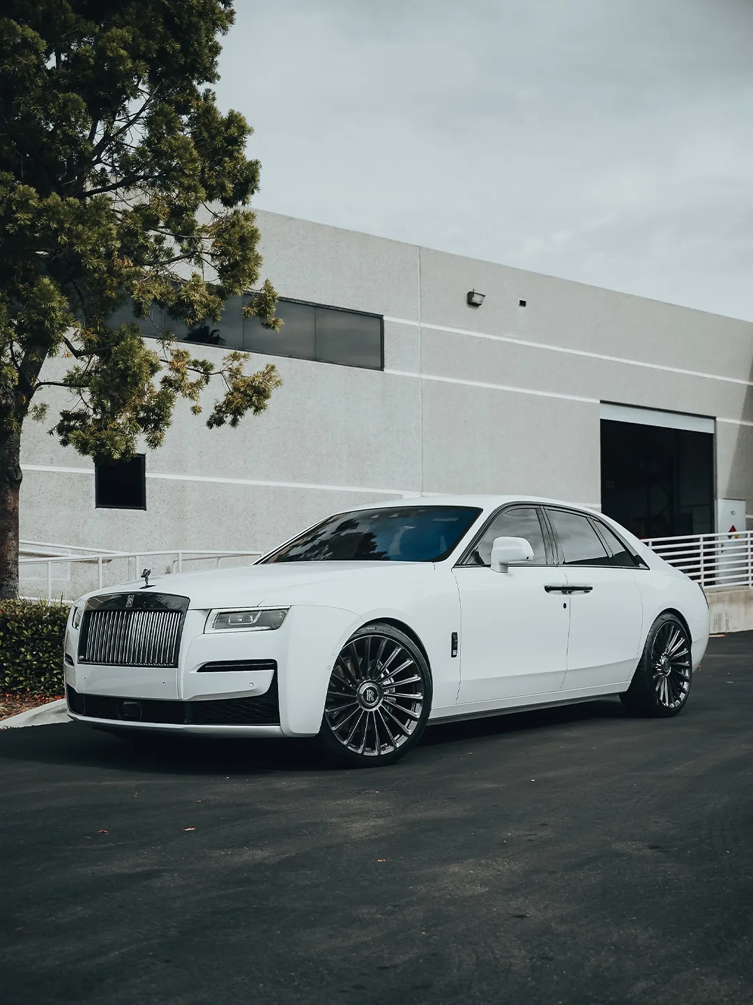 Anrky RF|Series RF-182 on Rolls-Royce Ghost 2nd gen.1