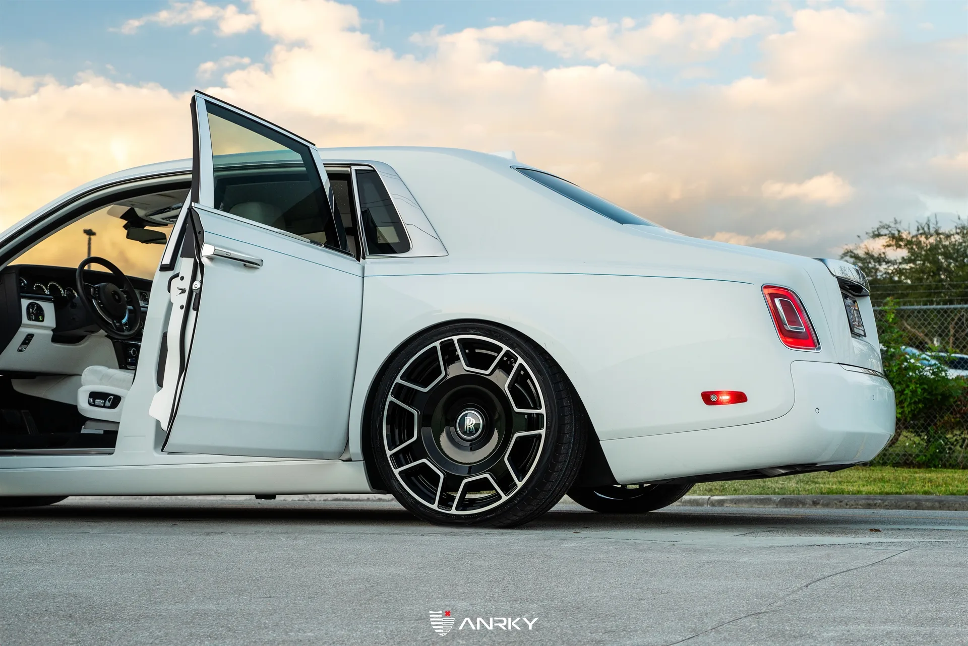 Anrky RF|Series RF-277 on Rolls-Royce Phantom II, photo 11