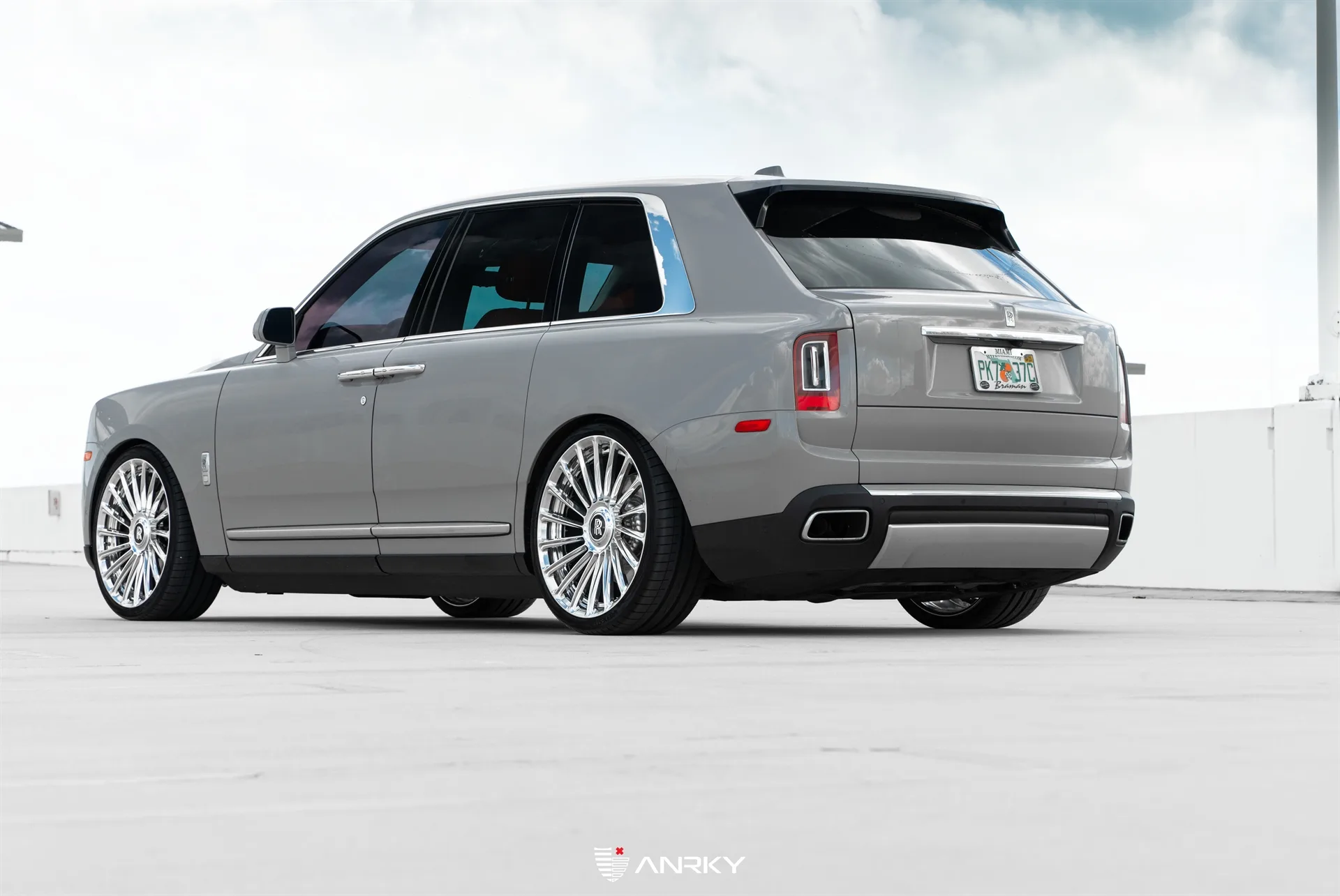 Anrky RF|Series RF-282 on Rolls-Royce Cullinan.1, photo 12