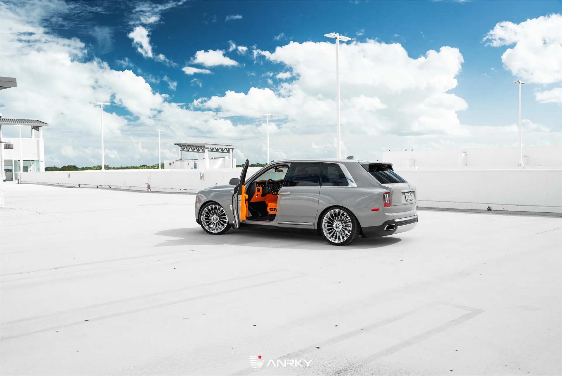 Anrky RF|Series RF-282 on Rolls-Royce Cullinan.1, photo 11