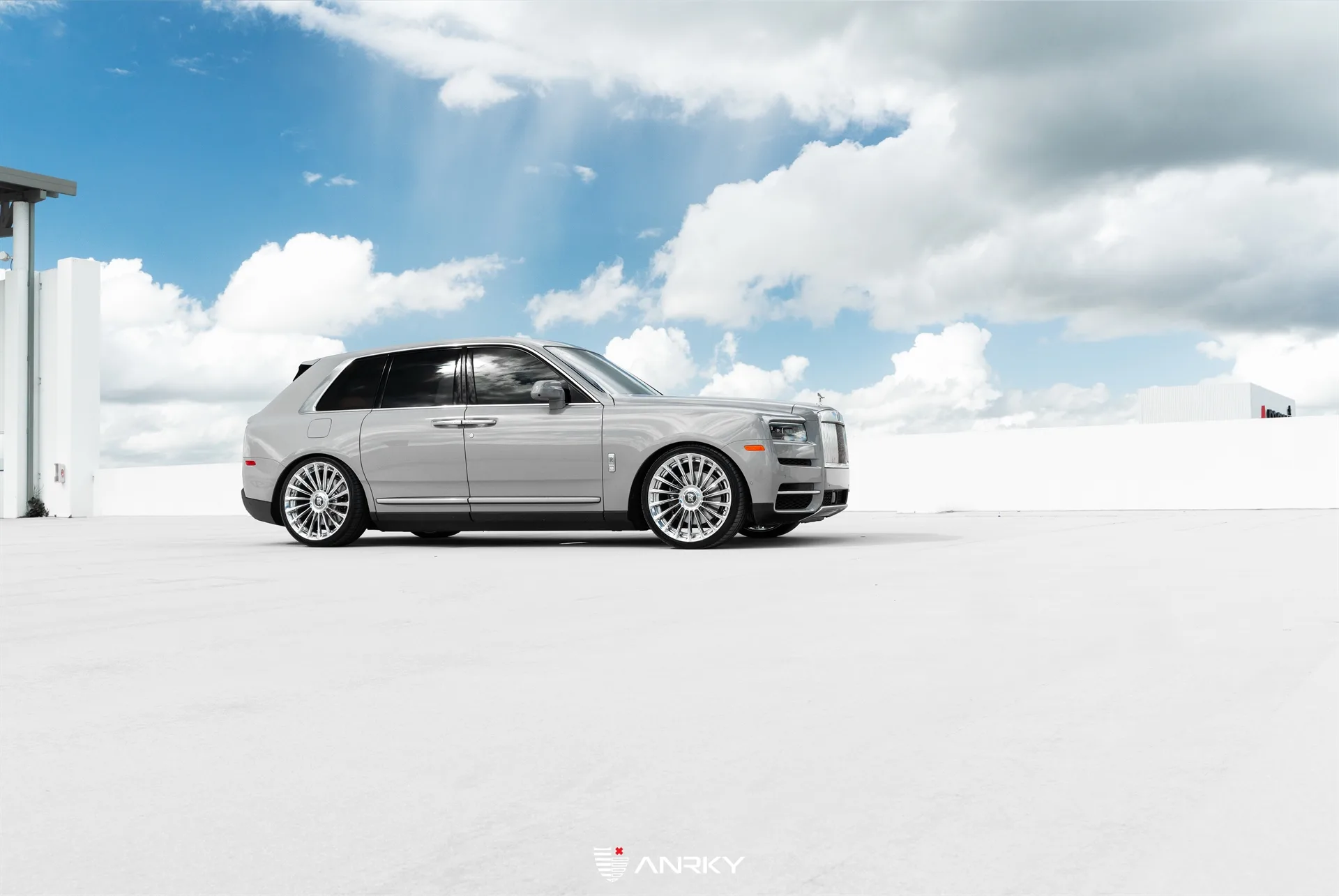 Anrky RF|Series RF-282 on Rolls-Royce Cullinan.1, photo 6