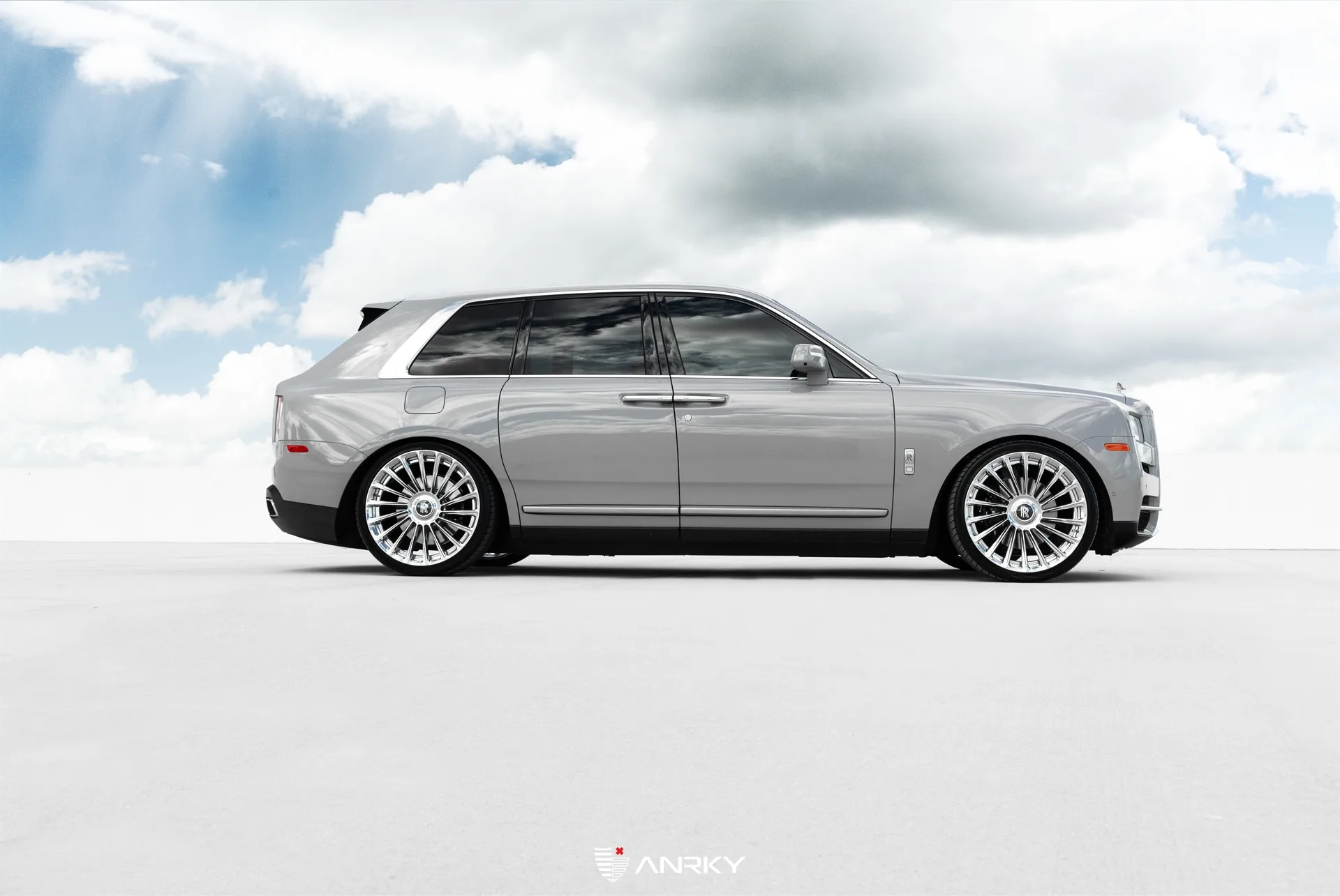 Anrky RF|Series RF-282 on Rolls-Royce Cullinan.1, photo 5