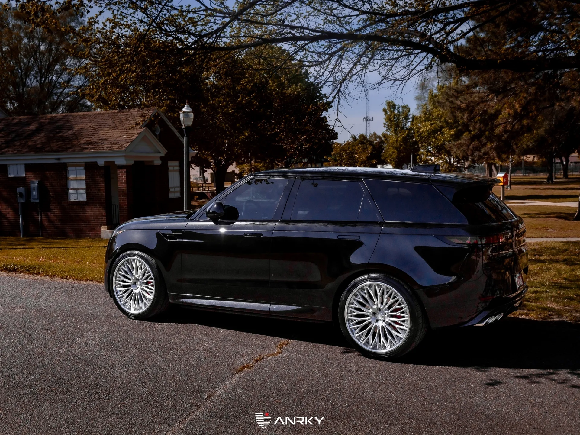 Anrky RF|Series RF-340 on Land Rover Range Rover Sport SVR L494 (2015-2022), photo 10