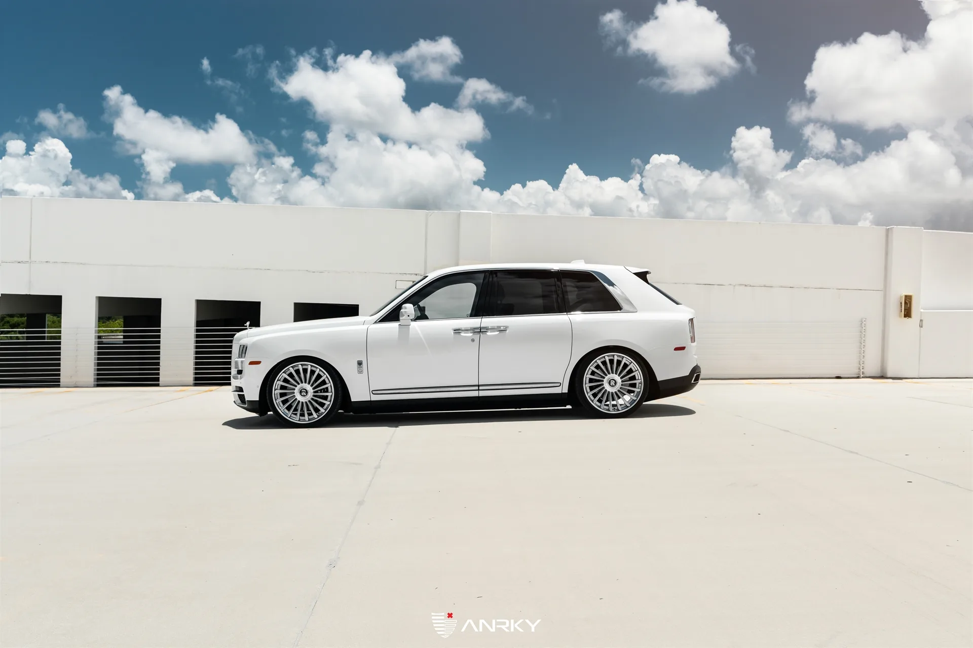 Anrky RF|Series RF-382 on Rolls-Royce Cullinan.1, photo 8