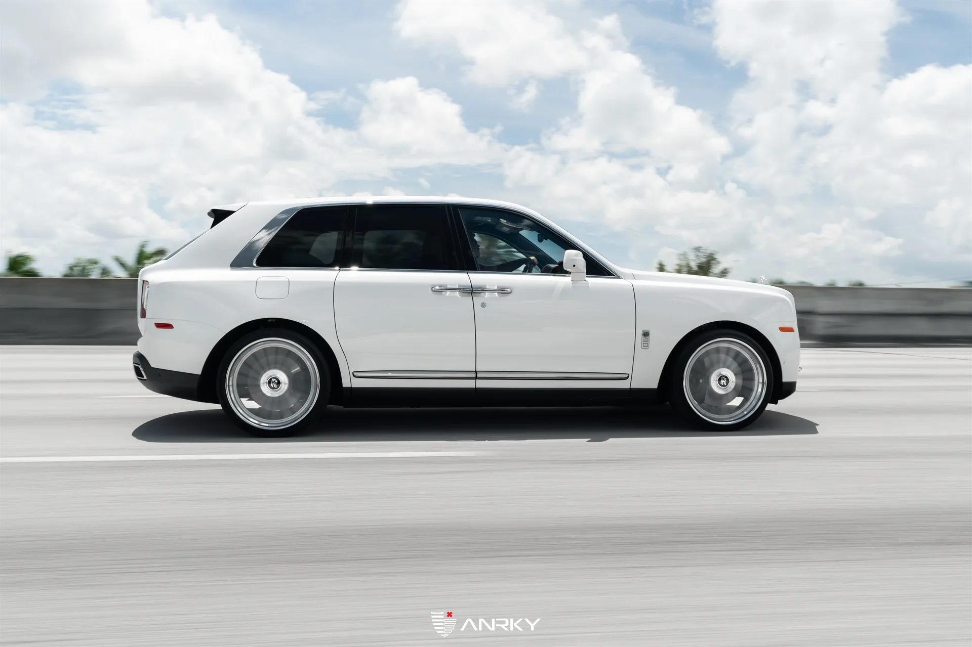 Anrky RF|Series RF-382 on Rolls-Royce Cullinan.1, photo 7