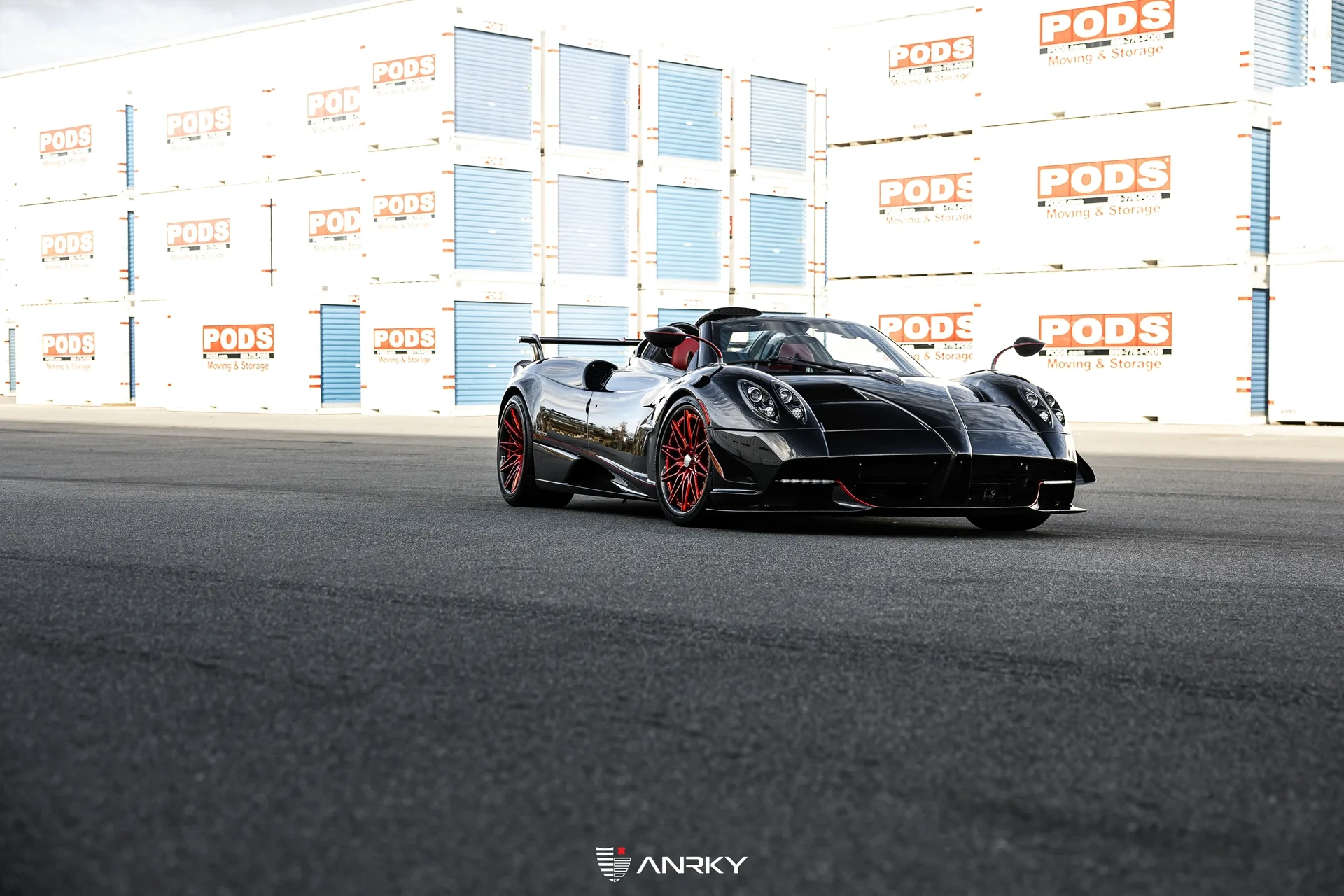 Anrky X|Series Carbon C-X6 on Pagani Huayra, photo 6