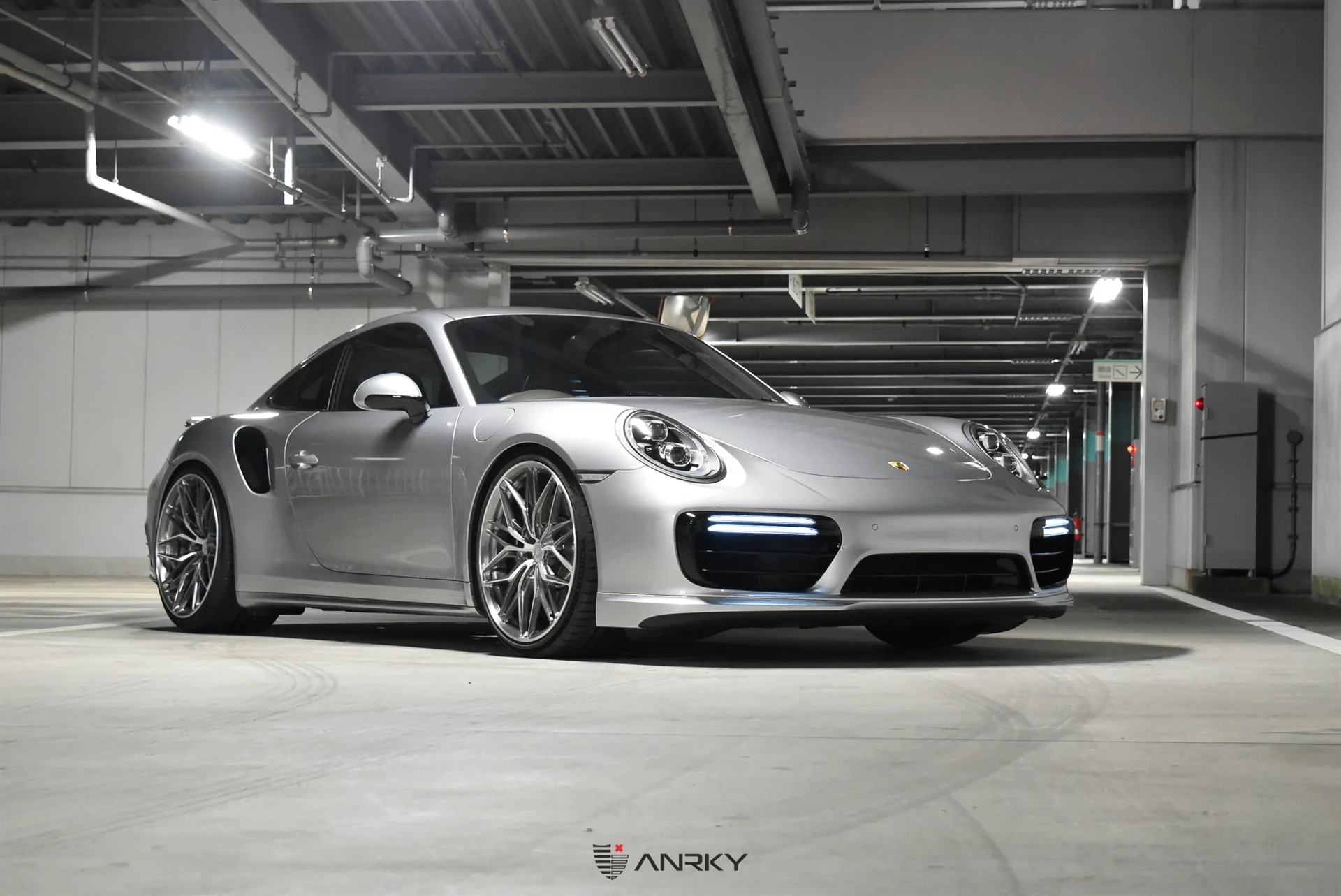 Anrky X|Series Monoblock S1-X1 on Porsche 911 991.1