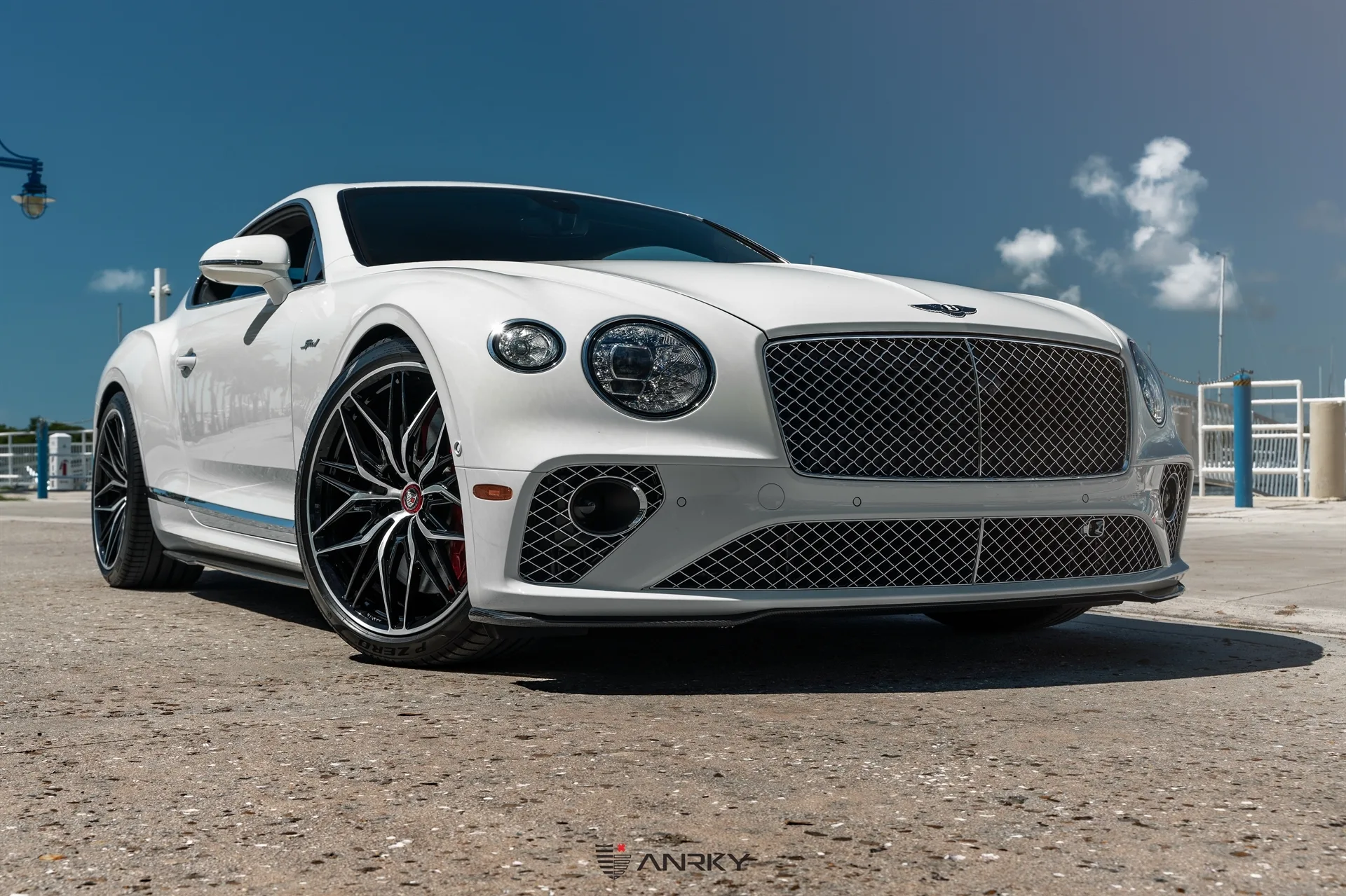 Anrky X|Series S1-X1 on Bentley Continental GT 3rd gen