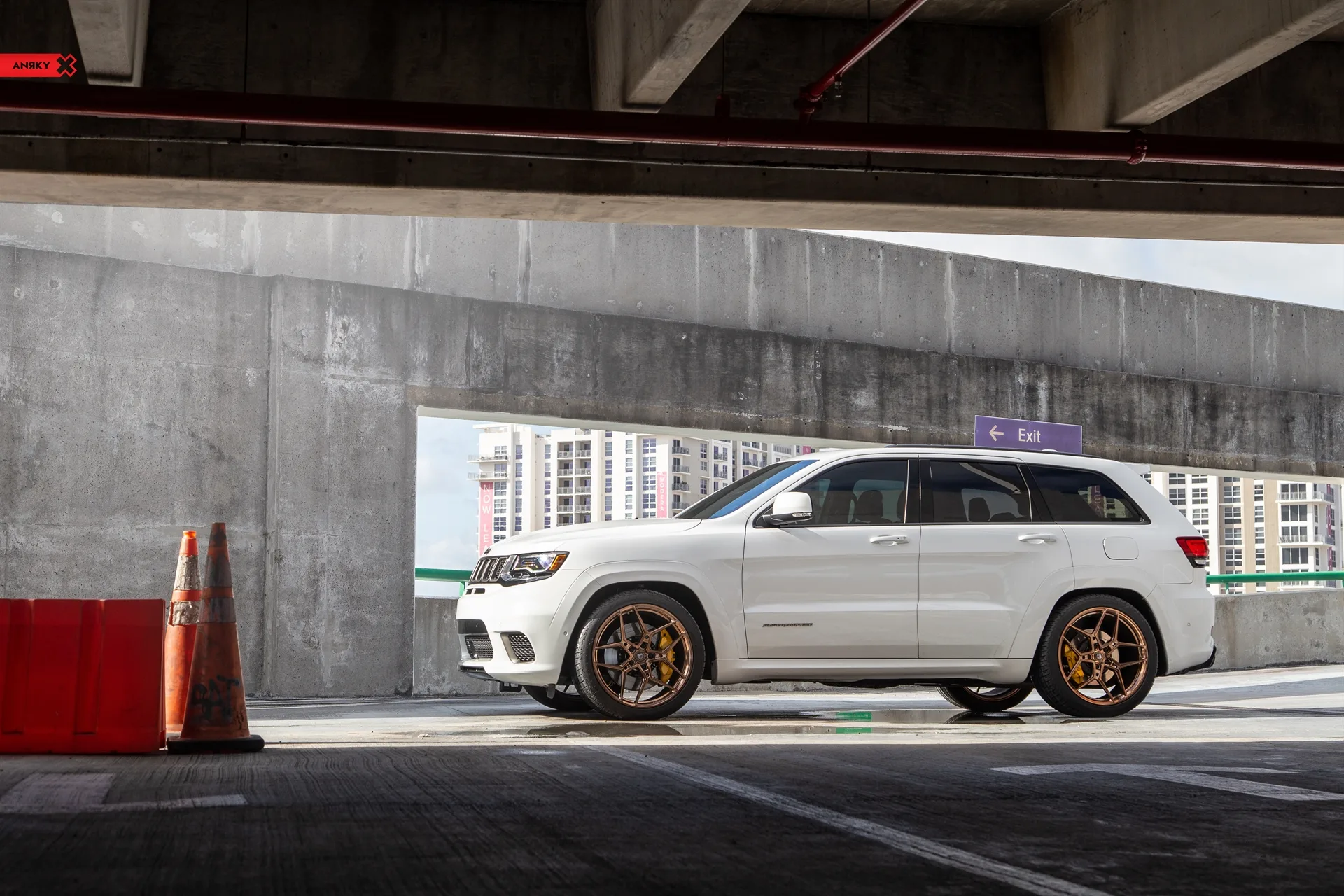 Anrky X|Series S1-X4 on Jeep Grand Cherokee WK2 (2011-2021), photo 3