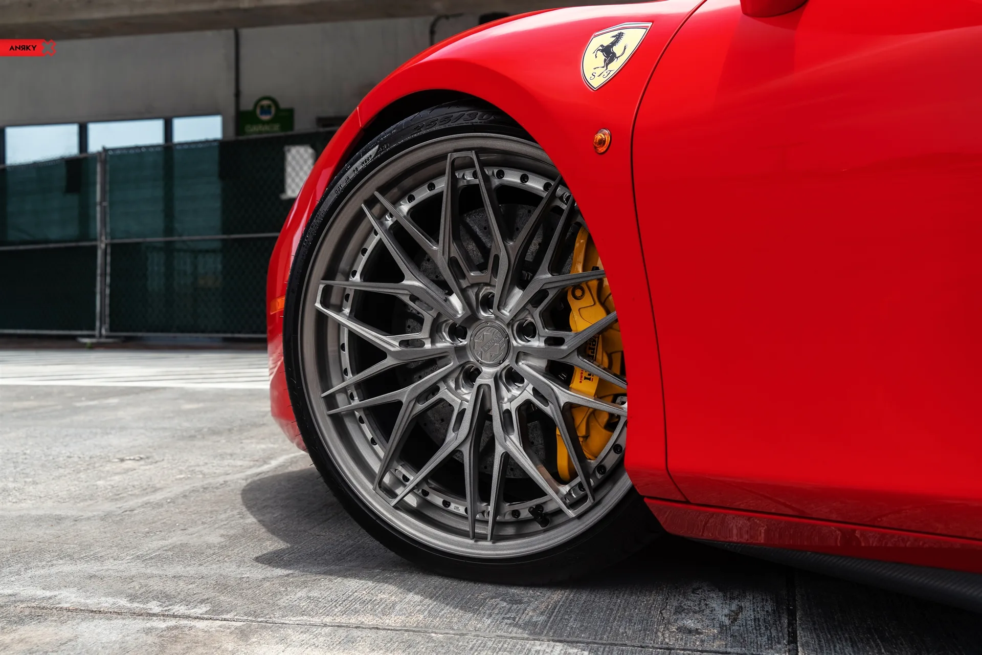 Anrky X|Series S3-X1 on Ferrari 488, photo 2