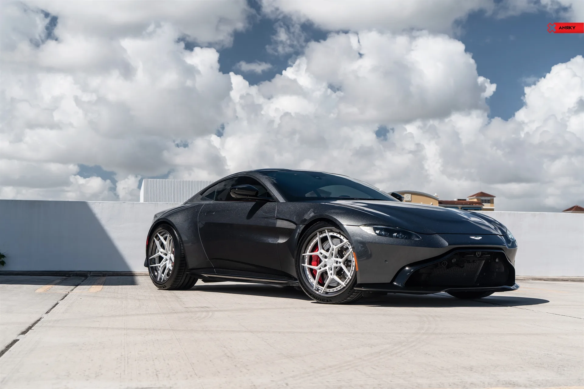 Anrky X|Series S3-X4 on Aston Martin Vantage (2018).1