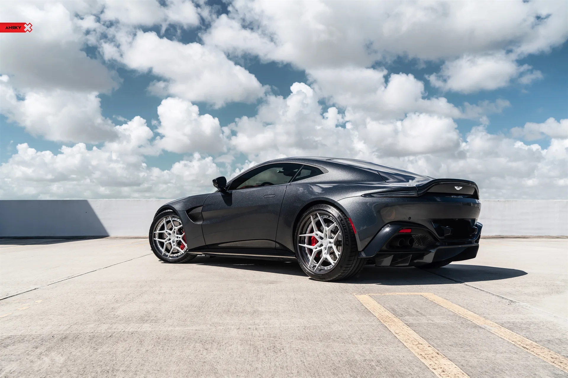 Anrky X|Series S3-X4 on Aston Martin Vantage (2018).1, photo 2