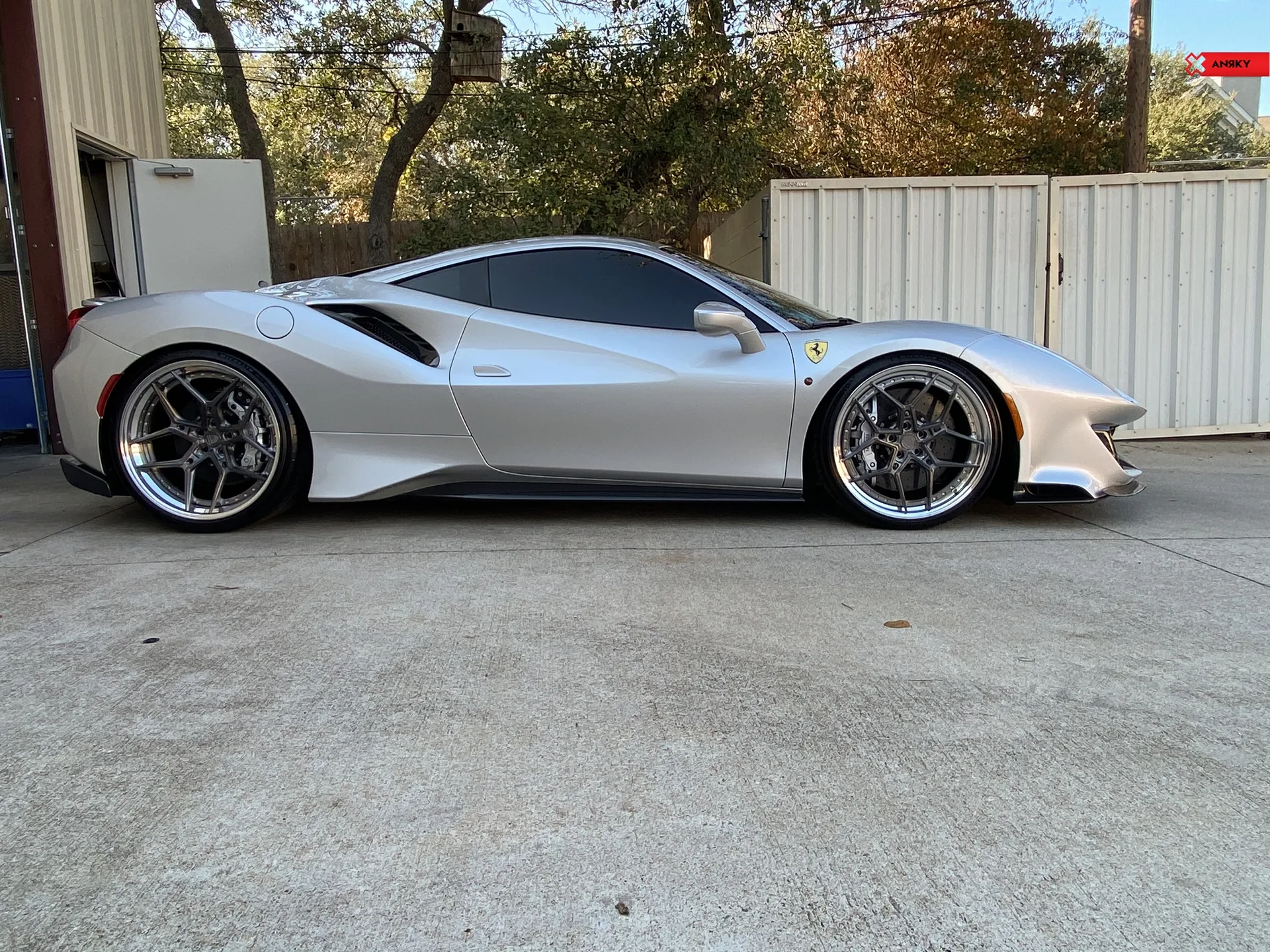 Anrky X|Series S3-X4 on Ferrari 488, photo 9