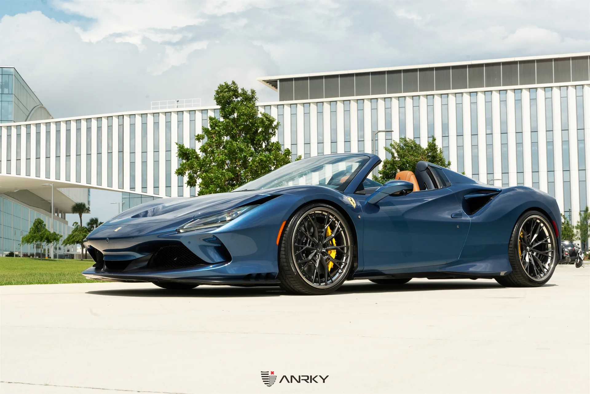 Anrky X|Series S3-X5 on Ferrari F8 F142MFL, photo 2