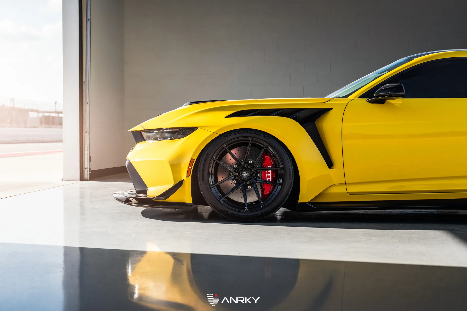 Anrky XR|Series XR-01 UltraLITE on Ford Mustang S550.1, photo 9