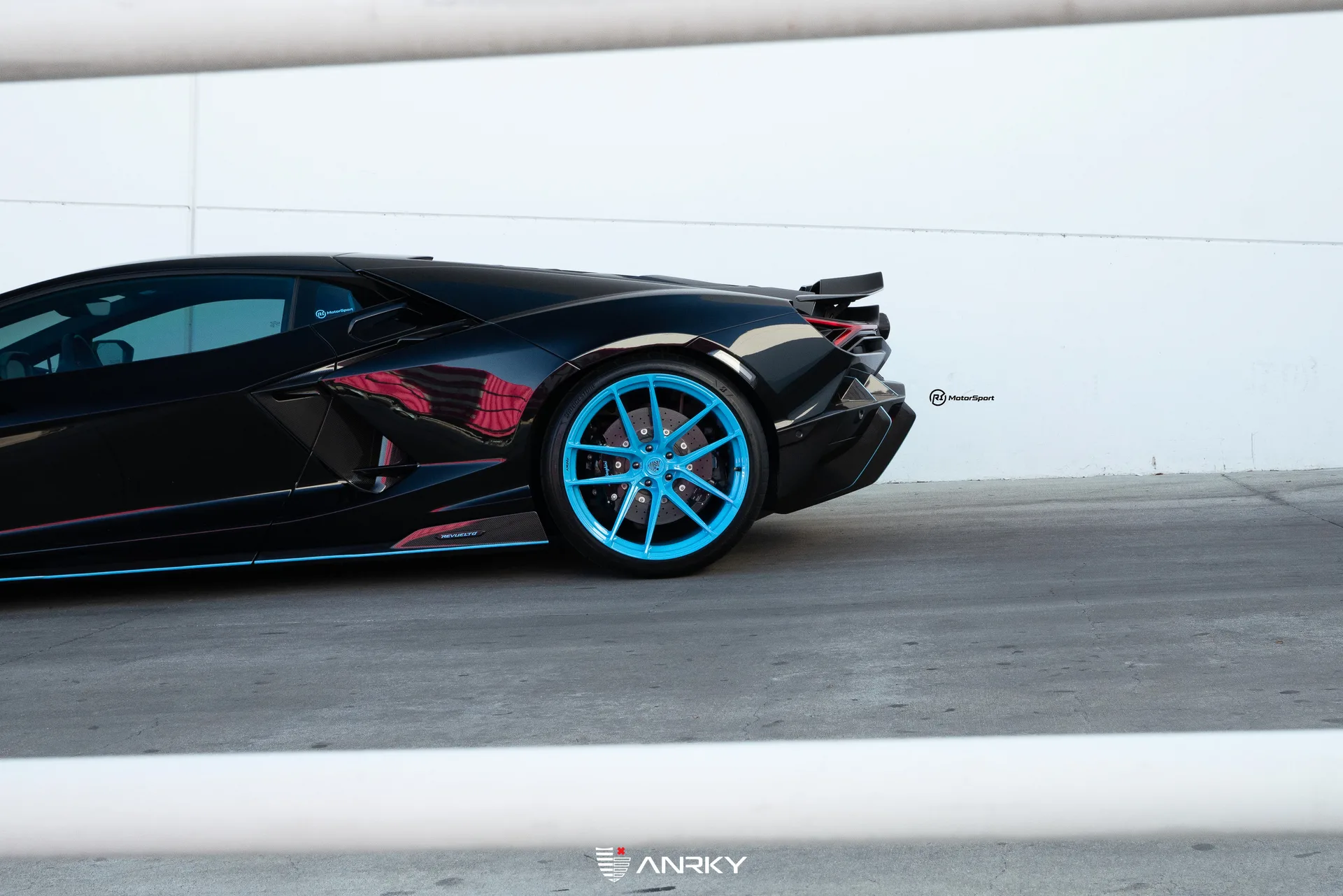 Anrky XR|Series XR-101 UltraLITE on Lamborghini Revuelto LB744, photo 10