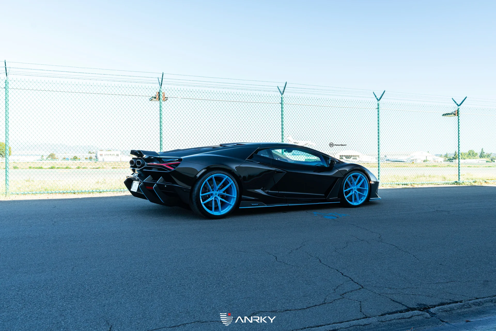 Anrky XR|Series XR-101 UltraLITE on Lamborghini Revuelto LB744, photo 8
