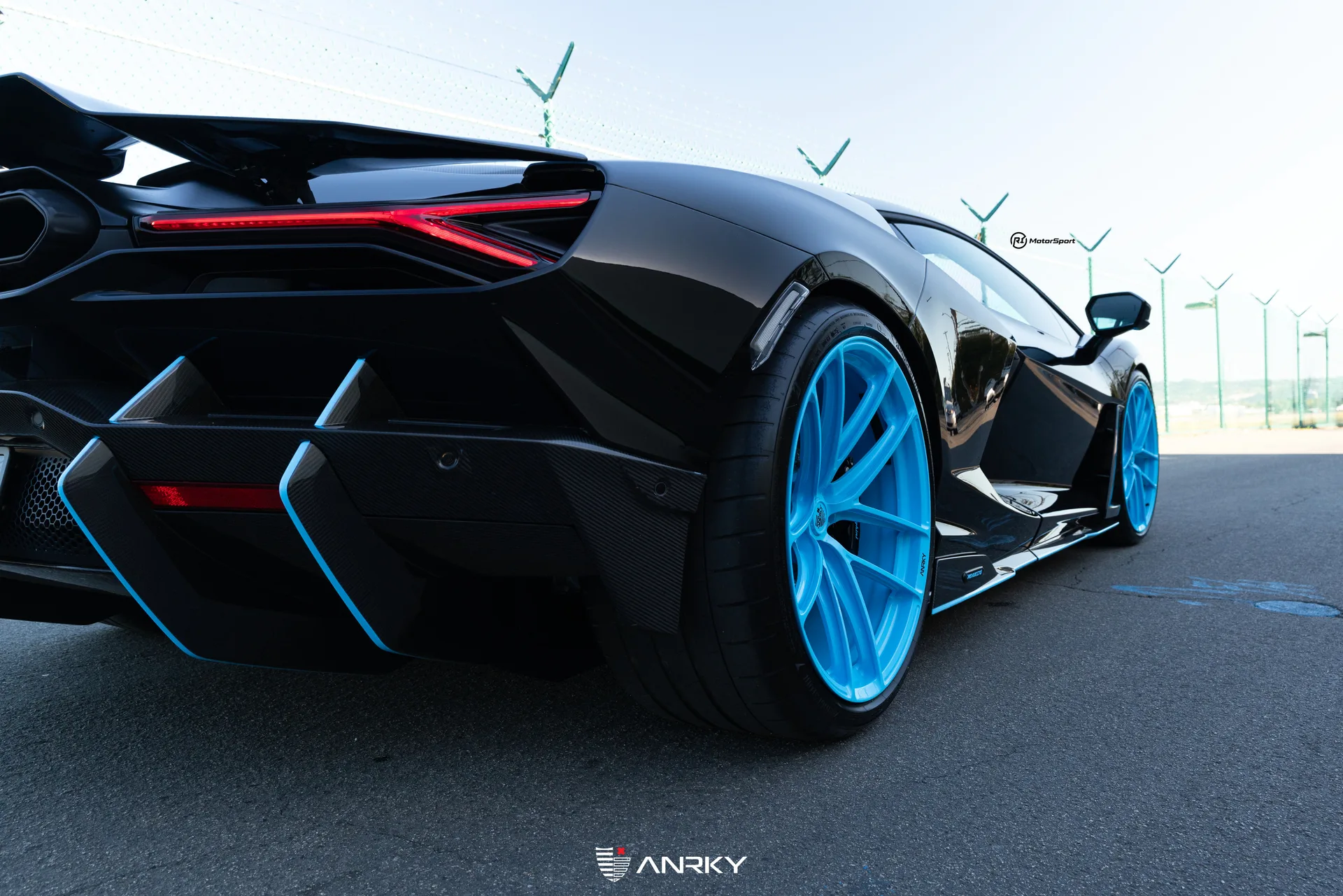 Anrky XR|Series XR-101 UltraLITE on Lamborghini Revuelto LB744