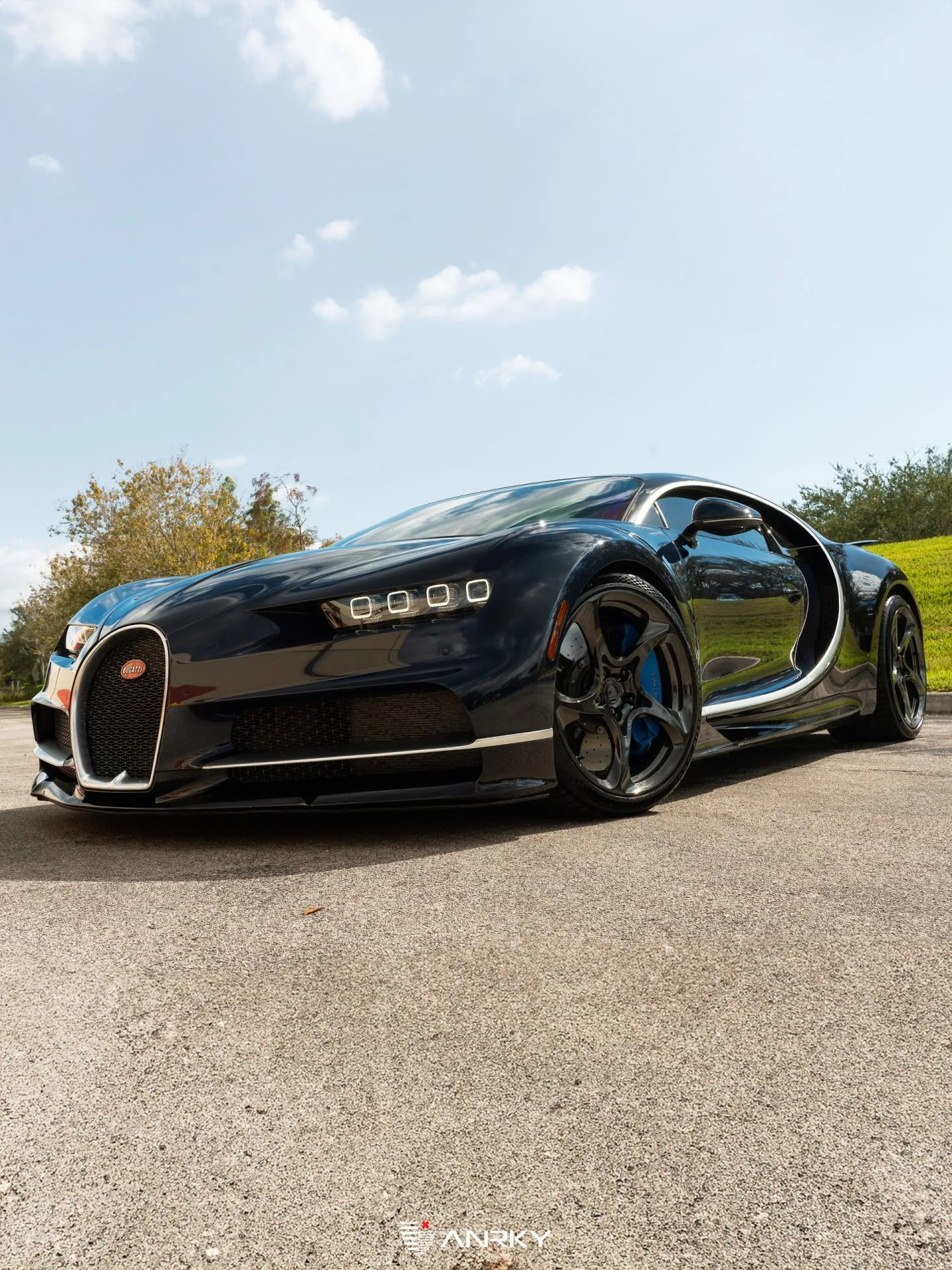 Anrky XR|Series XR-105 on Bugatti Chiron