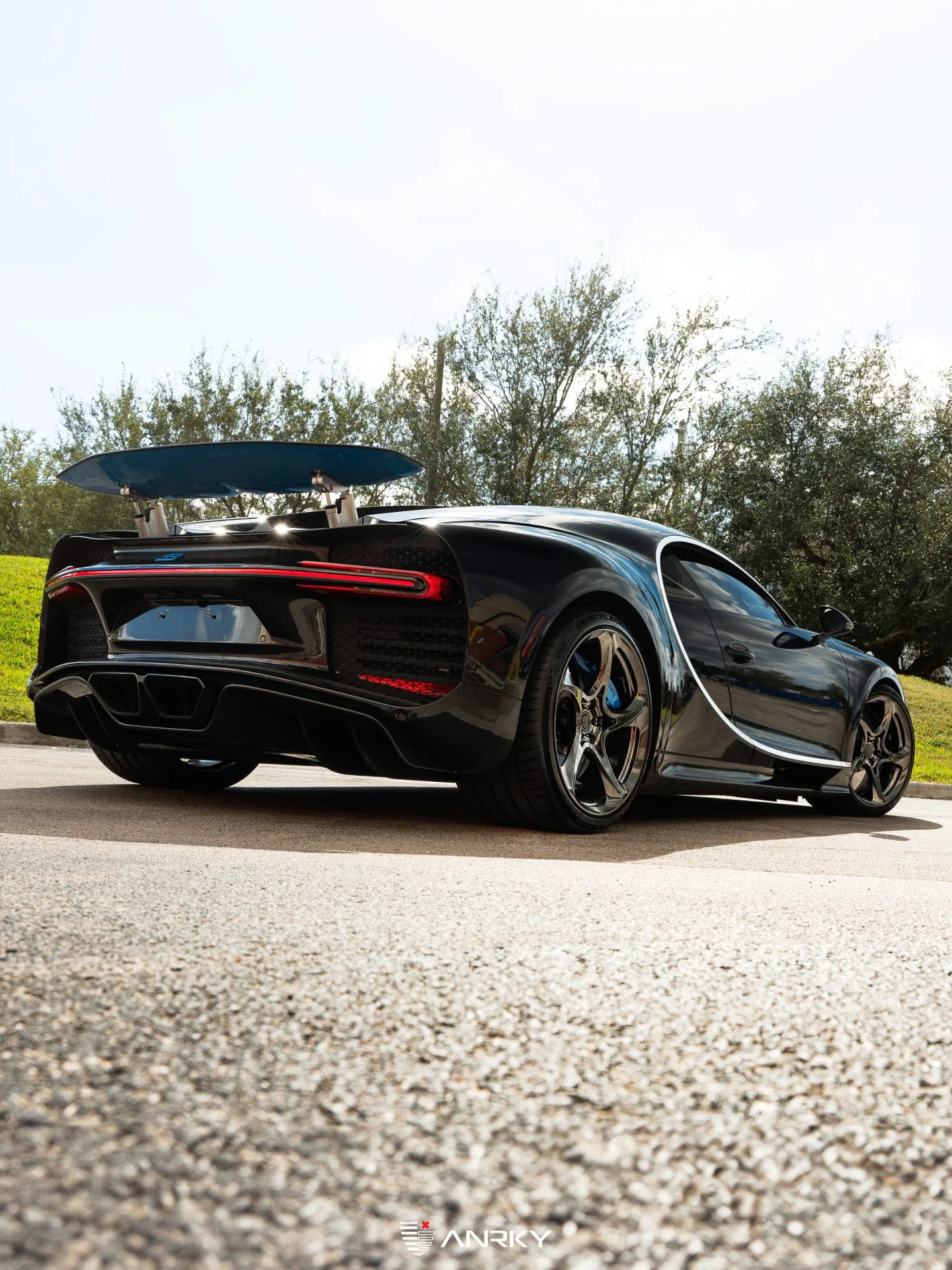 Anrky XR|Series XR-105 on Bugatti Chiron, photo 3
