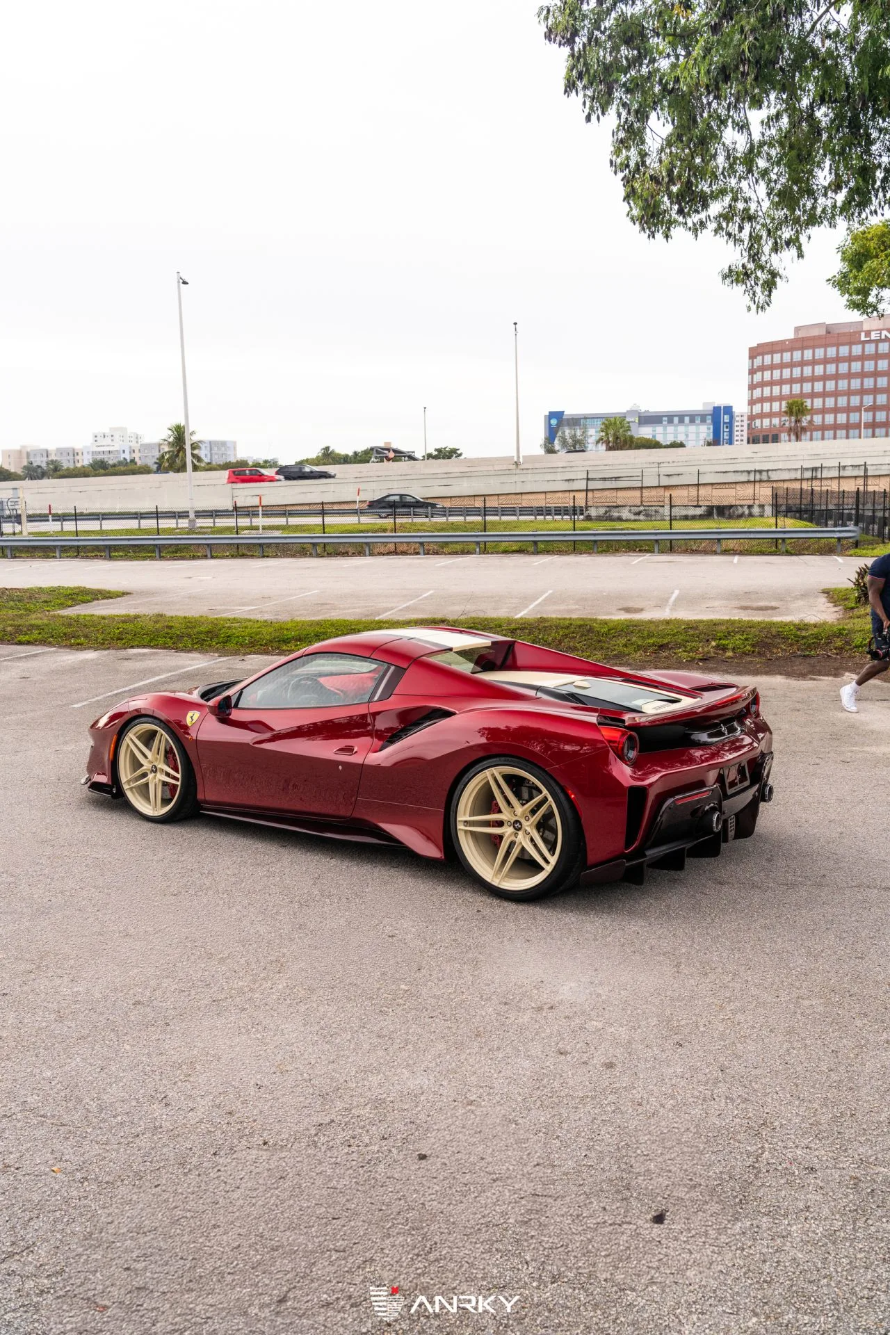 Anrky XR|Series XR-170 on Ferrari 488, photo 2