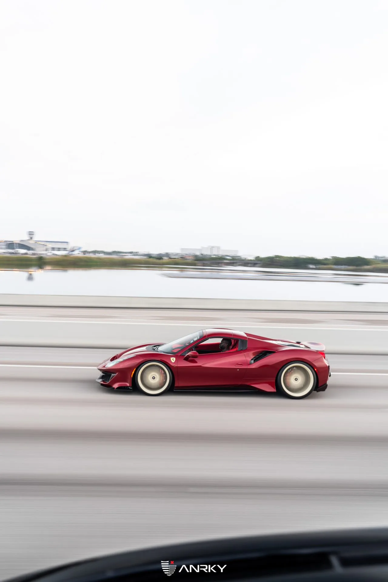 Anrky XR|Series XR-170 on Ferrari 488, photo 11