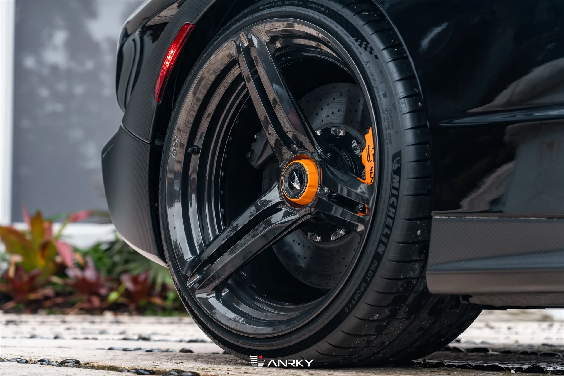 Anrky XR|Series XR-203 on McLaren Senna, photo 6